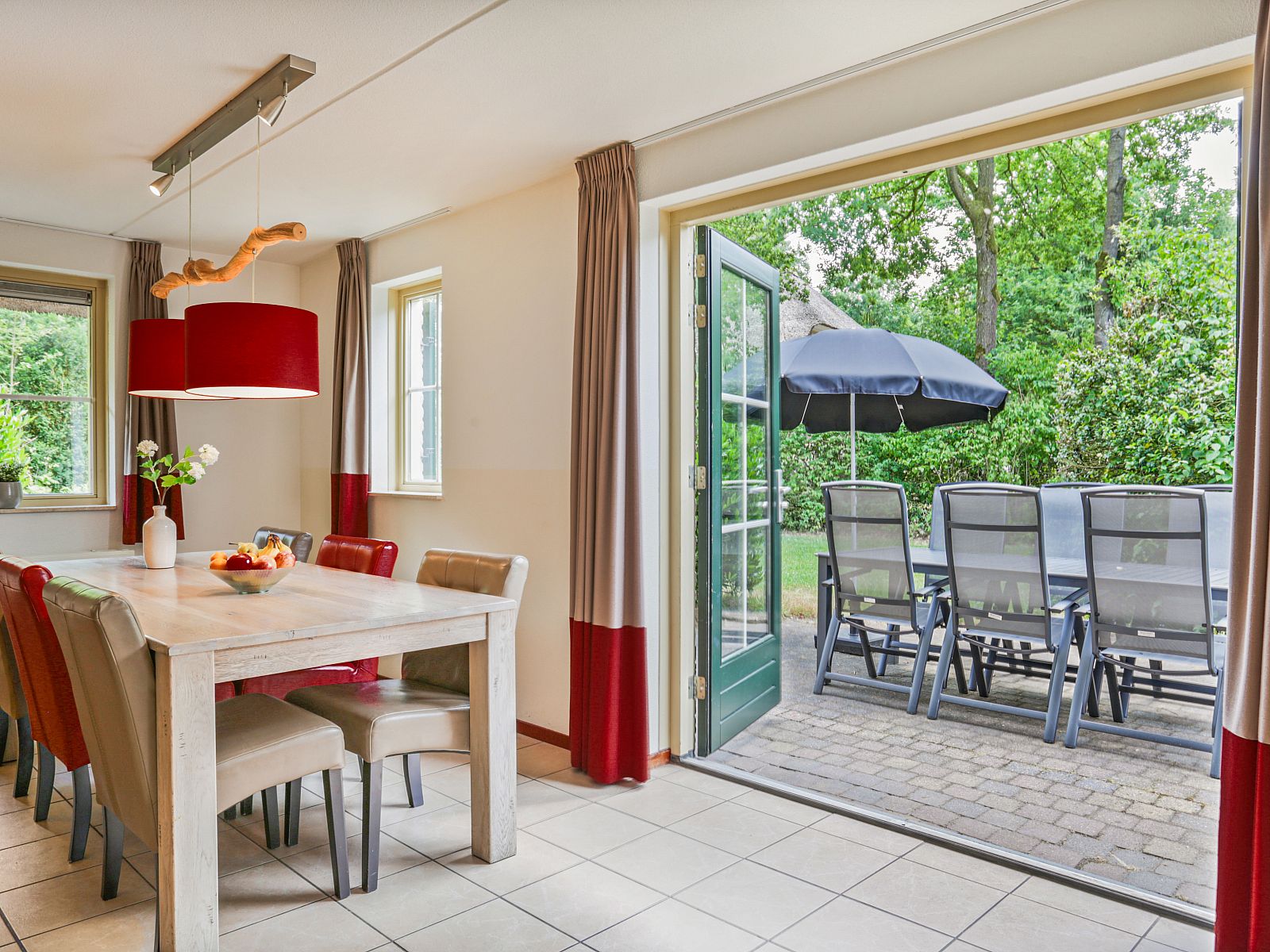 Guest house 182972 - Bungalow Noord Drenthe - Het Land van Bartje | 6-persoons hoevewoning | 6DL