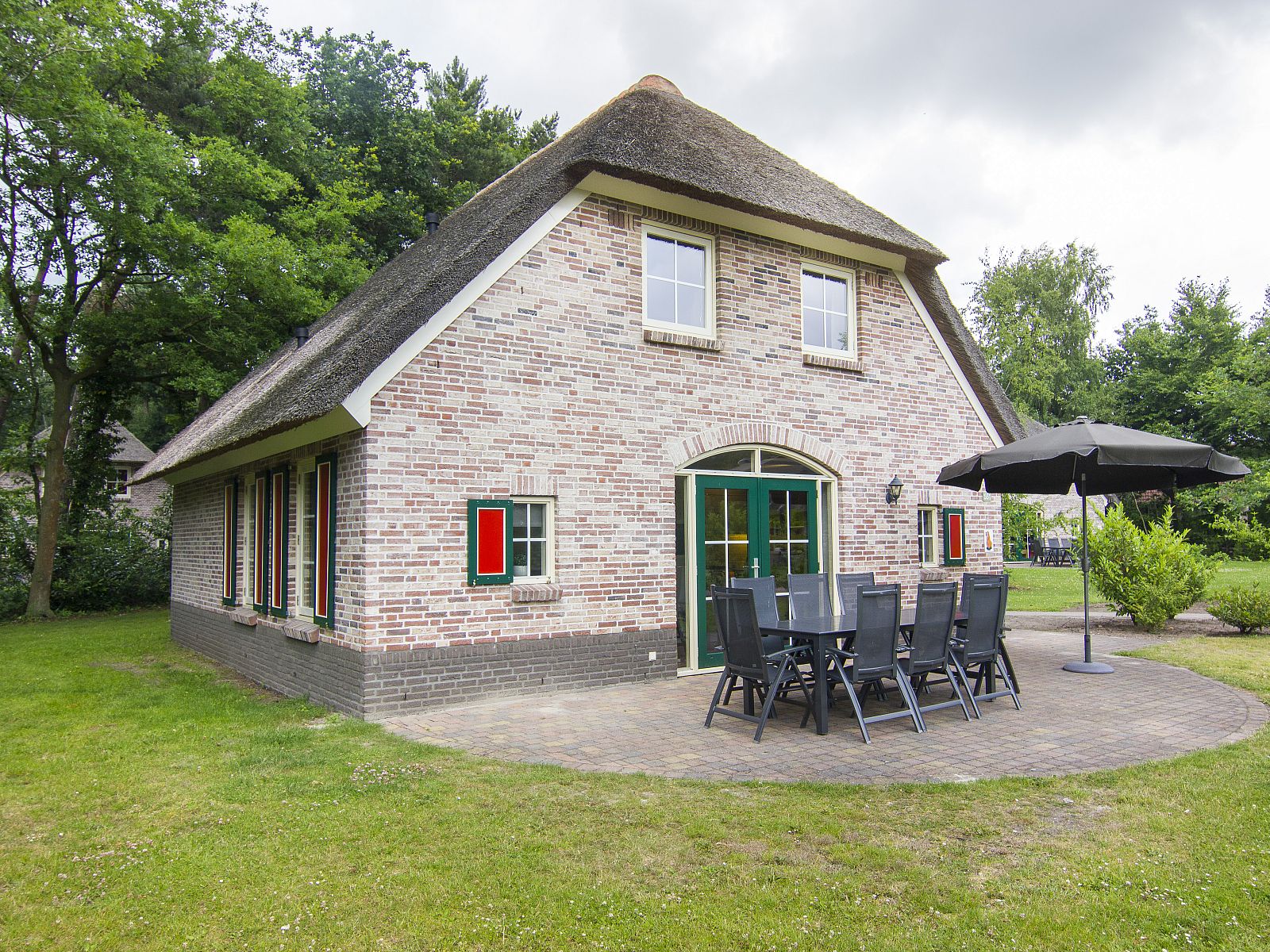 Guest house 182975 - Bungalow Noord Drenthe - Het Land van Bartje | 8-persoons kinderboerderij | 8ELK