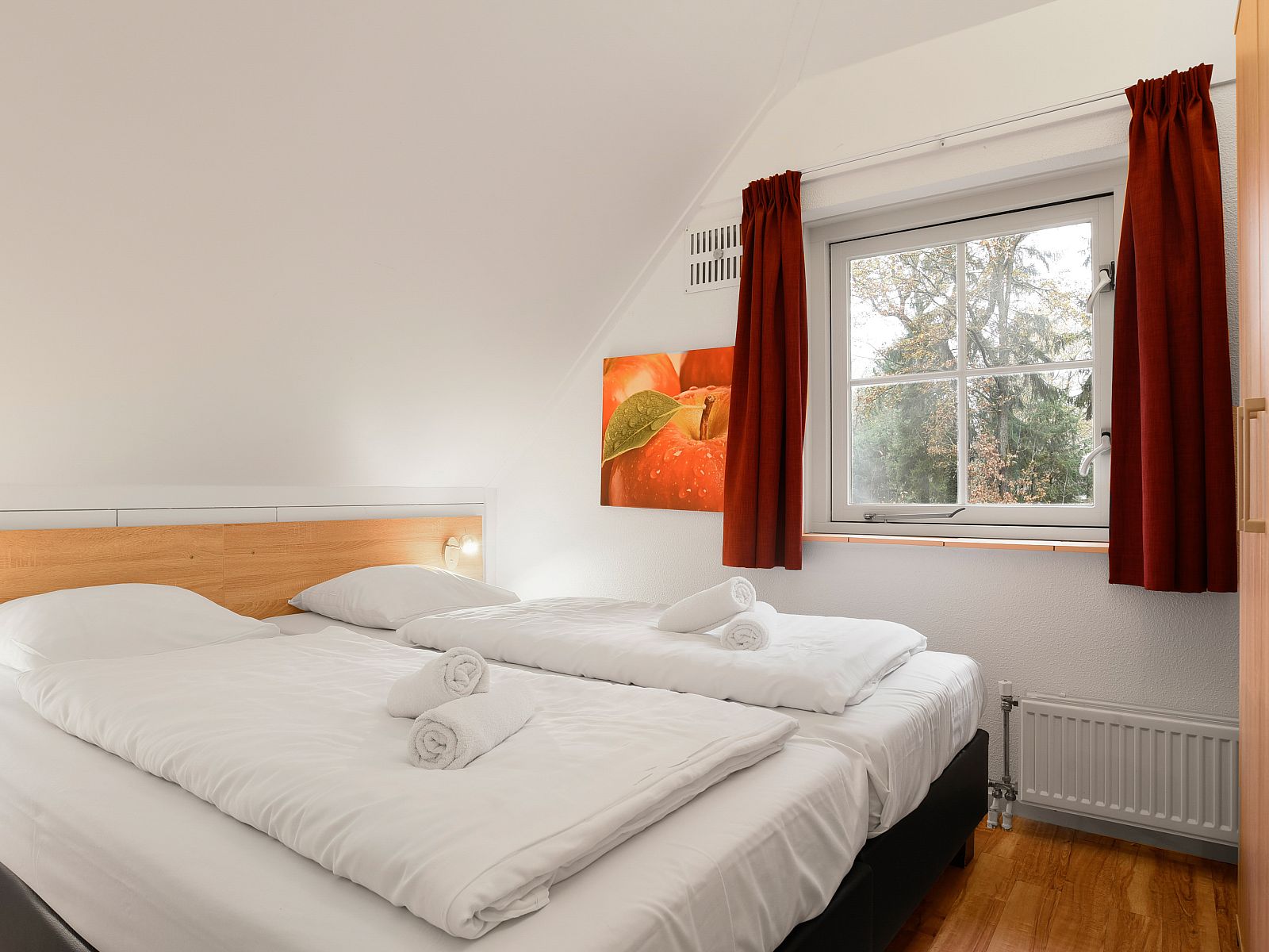 Guest house 182977 - Bungalow Noord Drenthe - Het Land van Bartje | 10-persoons kinderboerderij | 10LK