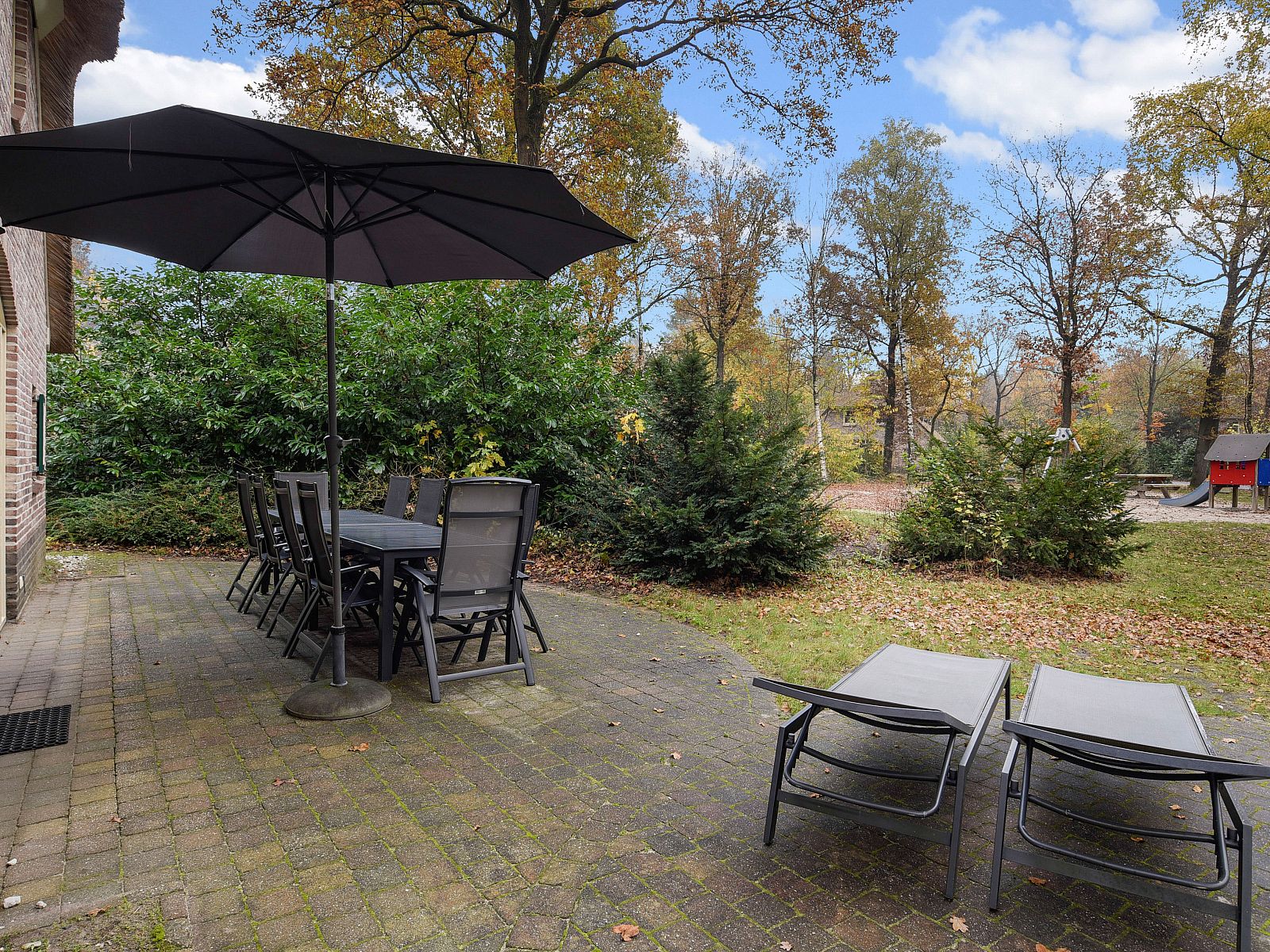 Guest house 182977 - Bungalow Noord Drenthe - Het Land van Bartje | 10-persoons kinderboerderij | 10LK