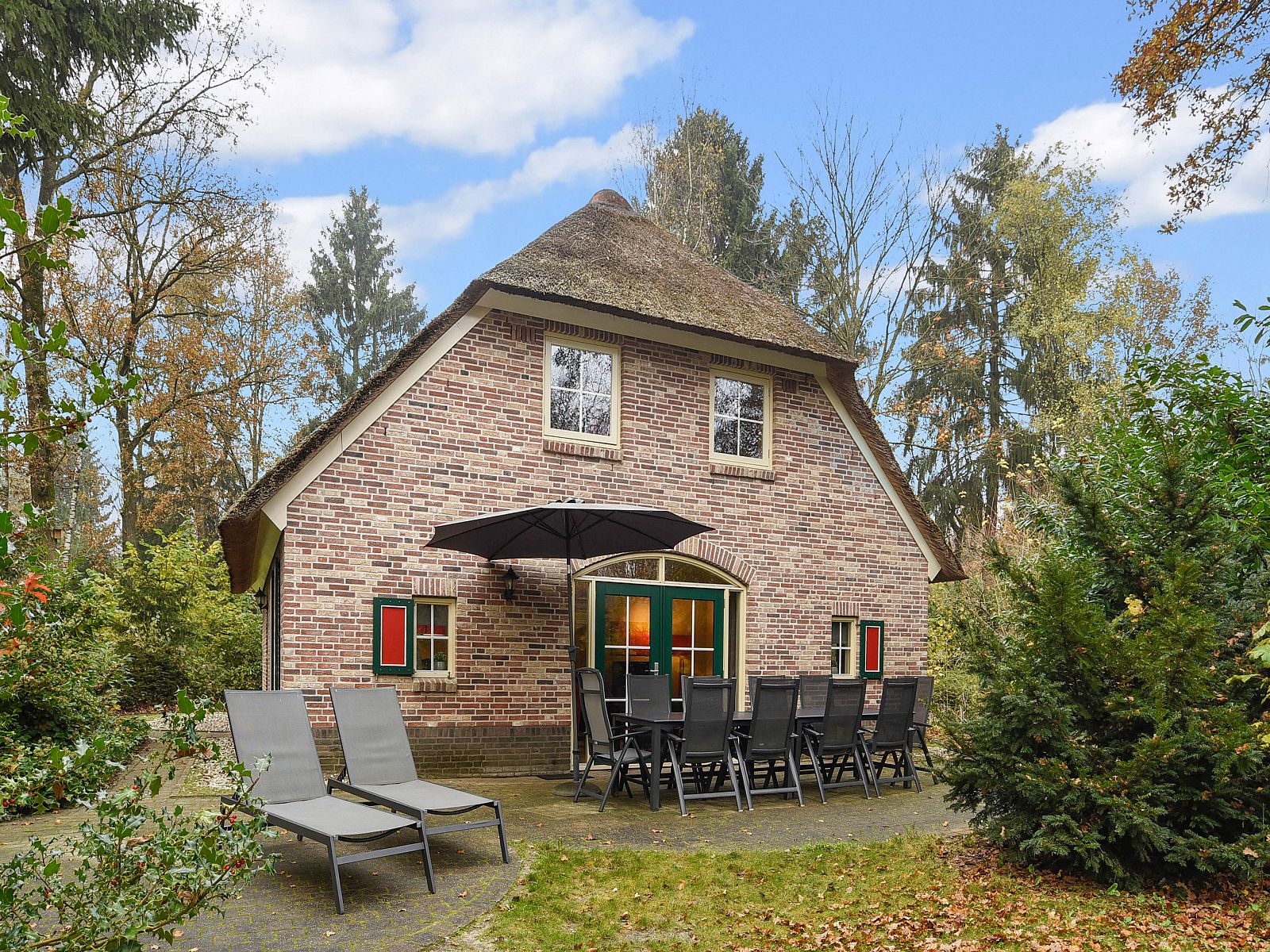 Guest house 182977 - Bungalow Noord Drenthe - Het Land van Bartje | 10-persoons kinderboerderij | 10LK