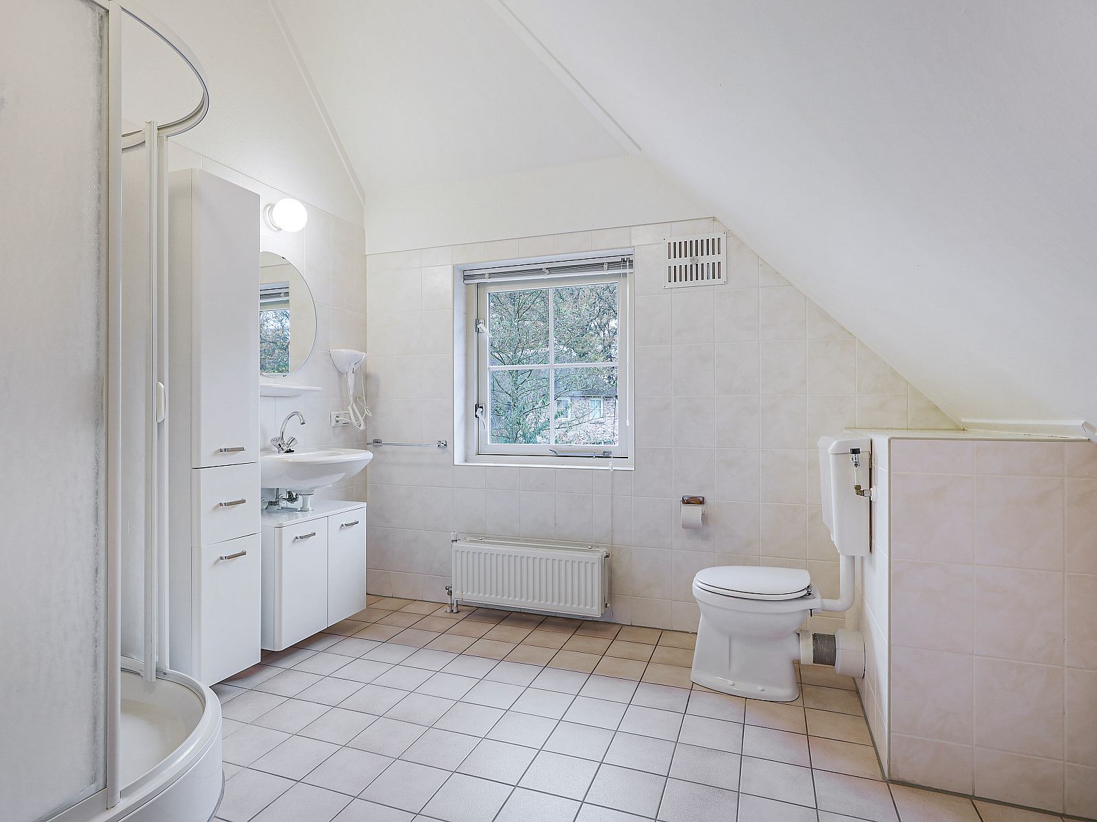 Guest house 182983 - Bungalow Noord Drenthe - Het Land van Bartje | 8-persoons kinderboerderij | 8ELK