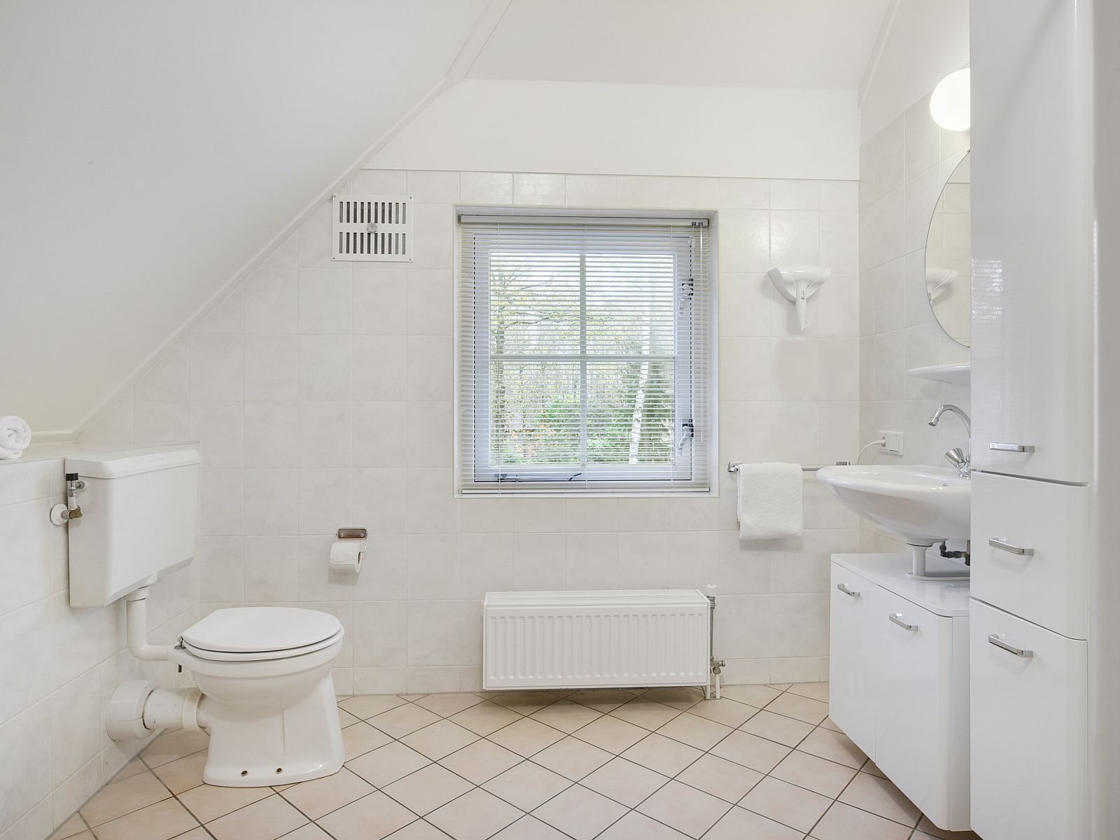 Unterkunft 182984 - Bungalow Noord Drenthe - Het Land van Bartje | 8-persoons boerderij - Extra toegankel