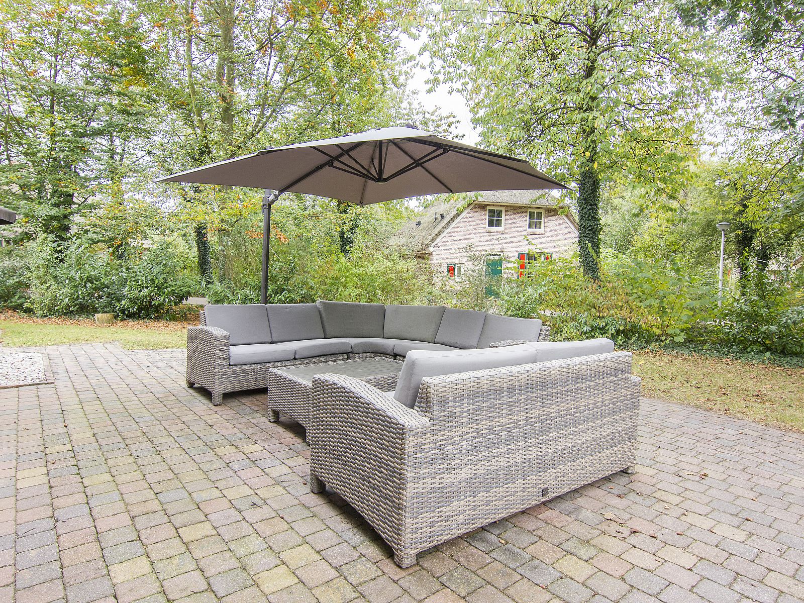 Guest house 182999 - Bungalow Noord Drenthe - Het Land van Bartje | 10-persoons boerderij | 10EL