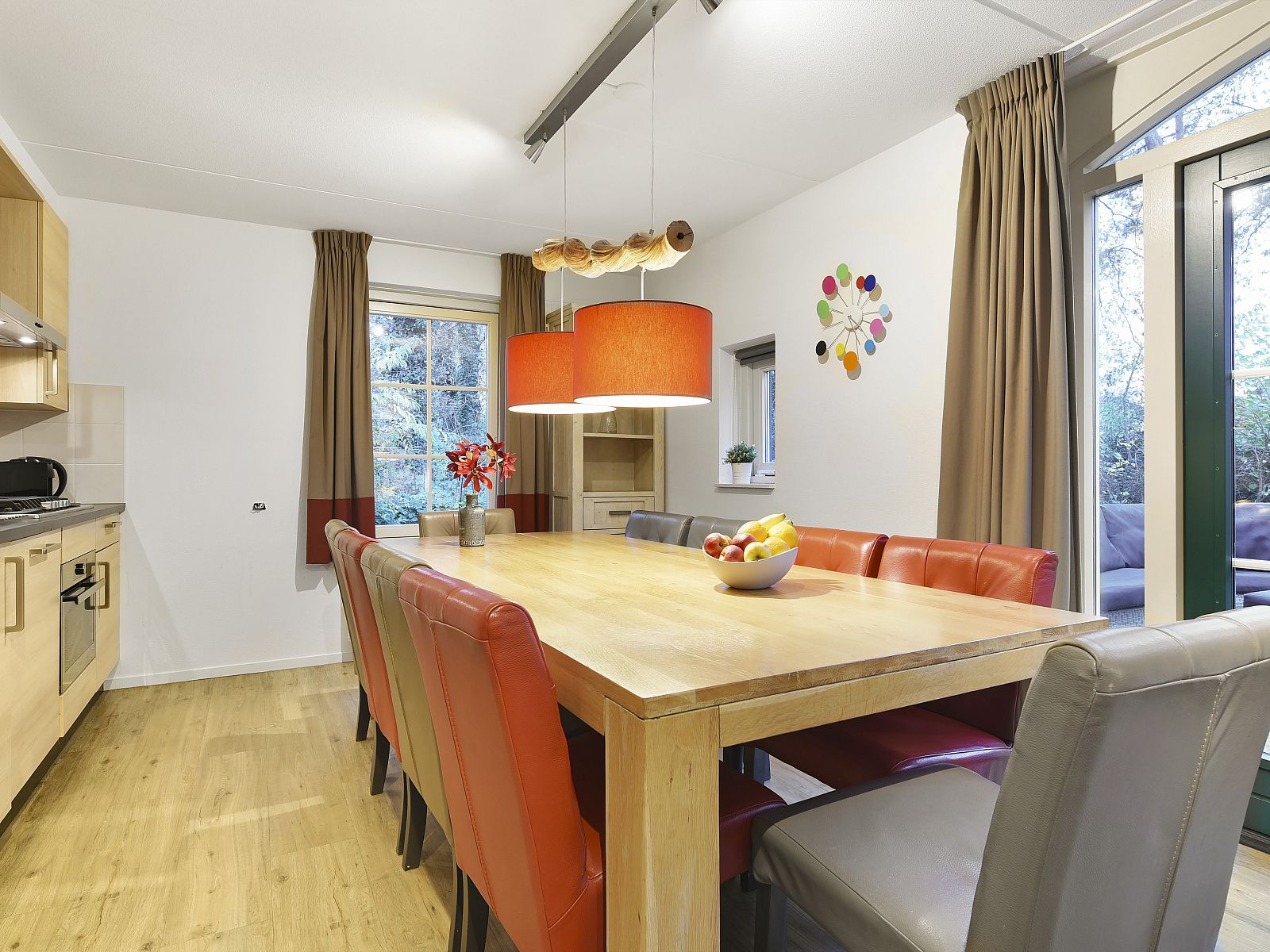 Guest house 182999 - Bungalow Noord Drenthe - Het Land van Bartje | 10-persoons boerderij | 10EL