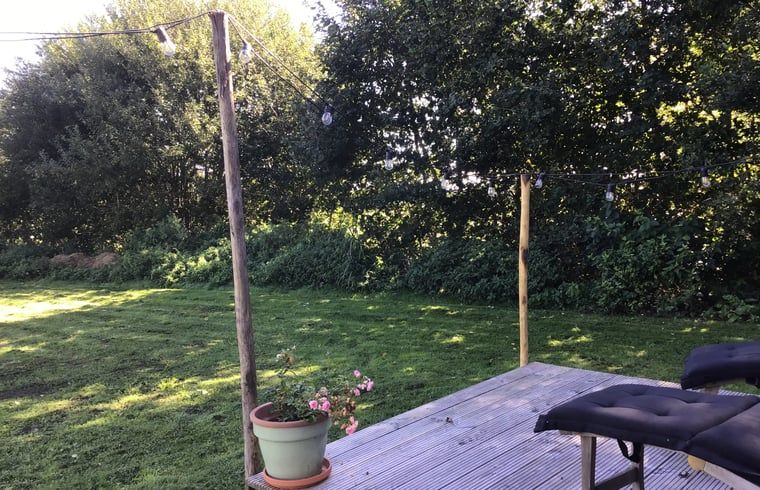 Groene omgeving bij Vakantiehuis in Ekehaar, Noord Drenthe, Drenthe.