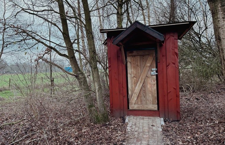 Traditional wooden outbuilding at Cottage in Drouwenerveen, vacation accommodation in North Drenthe, Drenthe.