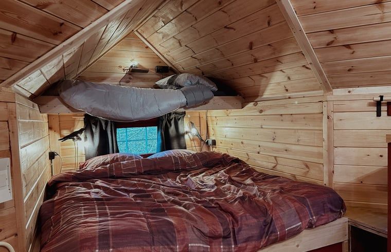 Cozy bedroom in Cottage in Drouwenerveen, vacation home in North Drenthe, Drenthe.