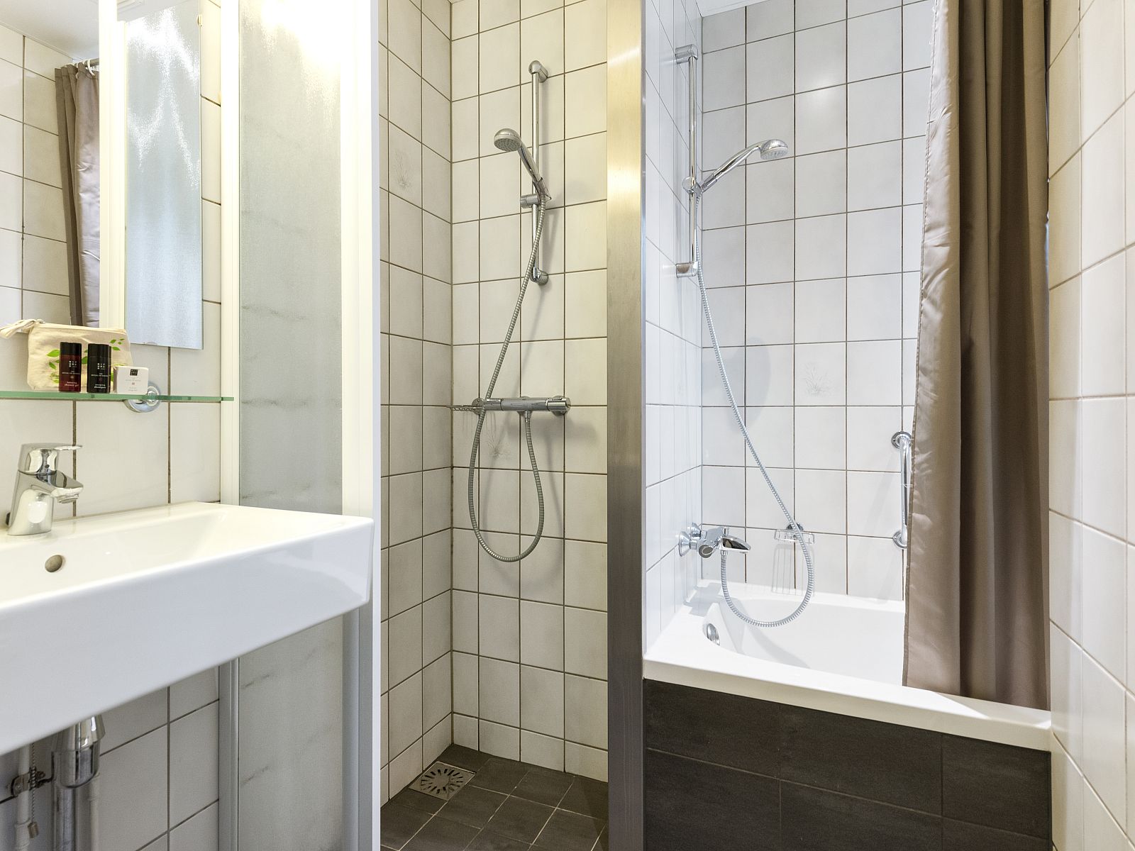 Verblijf 190332 - Bungalow Zuidoost Drenthe - Aelderholt | 6-persoons hondenbungalow | 6CD