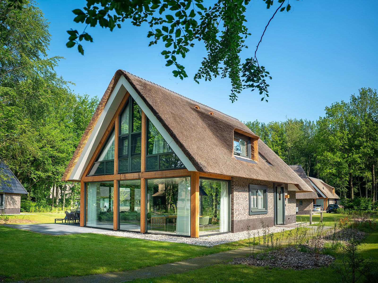 Verblijf 190441 - Bungalow Zuidoost Drenthe - PUUR Exloo | 10-persoons vakantiehuis | 10EL1