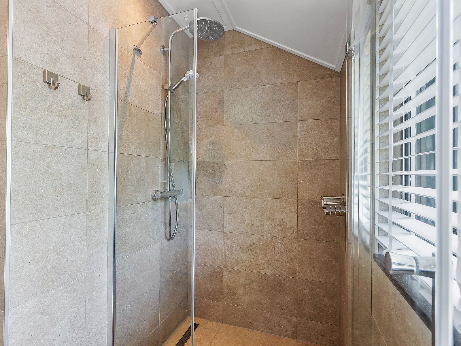 Verblijf 190441 - Bungalow Zuidoost Drenthe - PUUR Exloo | 10-persoons vakantiehuis | 10EL1