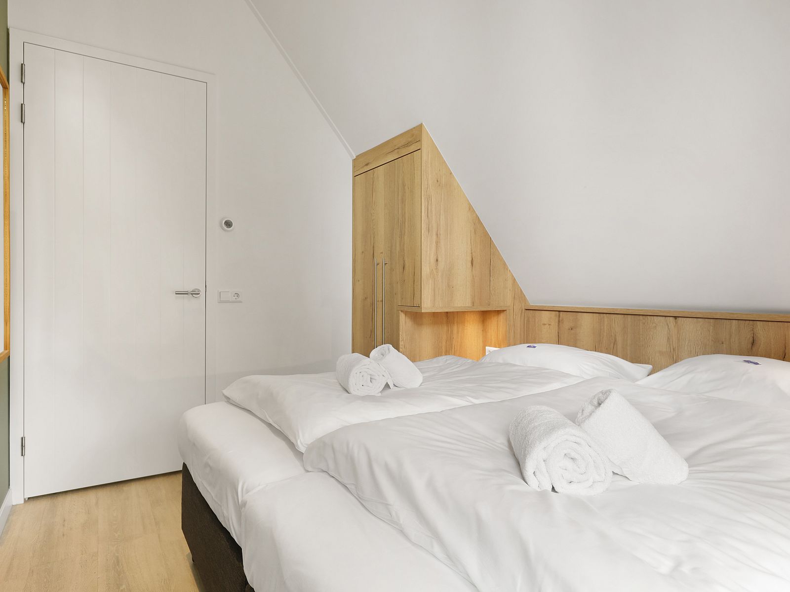 Verblijf 190441 - Bungalow Zuidoost Drenthe - PUUR Exloo | 10-persoons vakantiehuis | 10EL1