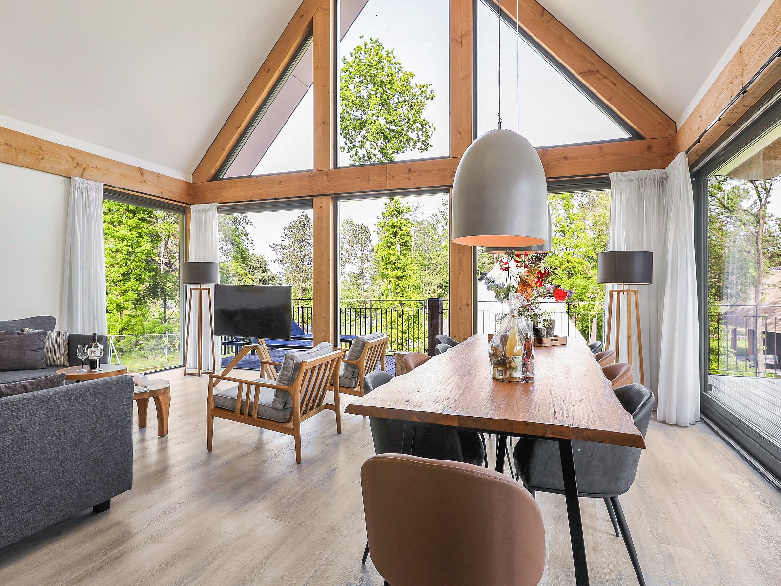 Verblijf 190442 - Bungalow Zuidoost Drenthe - PUUR Exloo | 10-persoons vakantiehuis | 10ELW