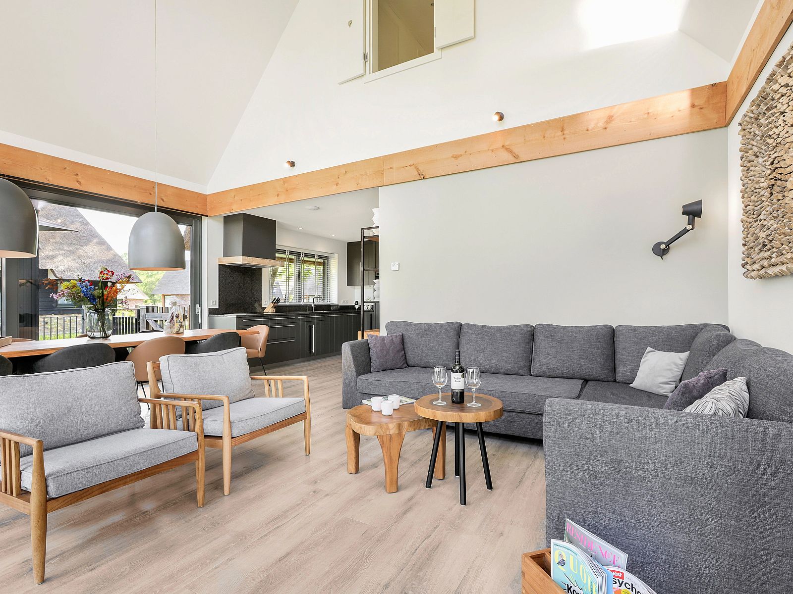 Verblijf 190449 - Bungalow Zuidoost Drenthe - PUUR Exloo | 10-persoons vakantiehuis | 10EL2