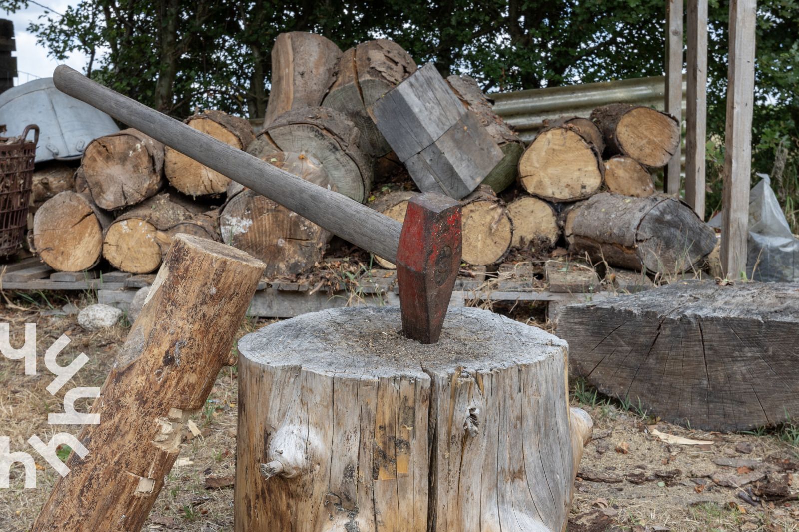 Gemuetliche Sitzecke mit Kamin in DG053, Diever, ideal fuer Abende.