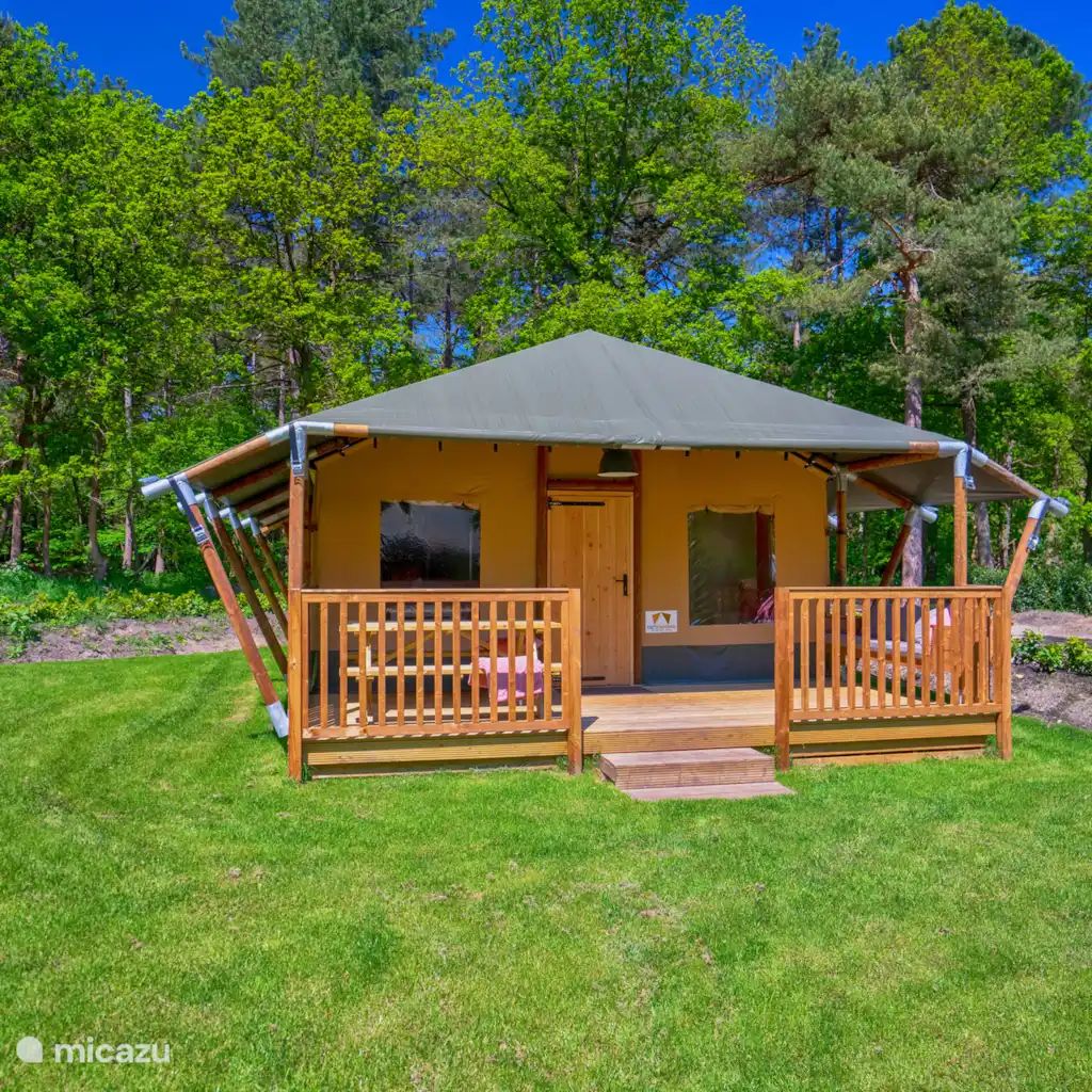Guest house 200484 - Tent house Zuidwest Drenthe - Glamping Safari Cottage