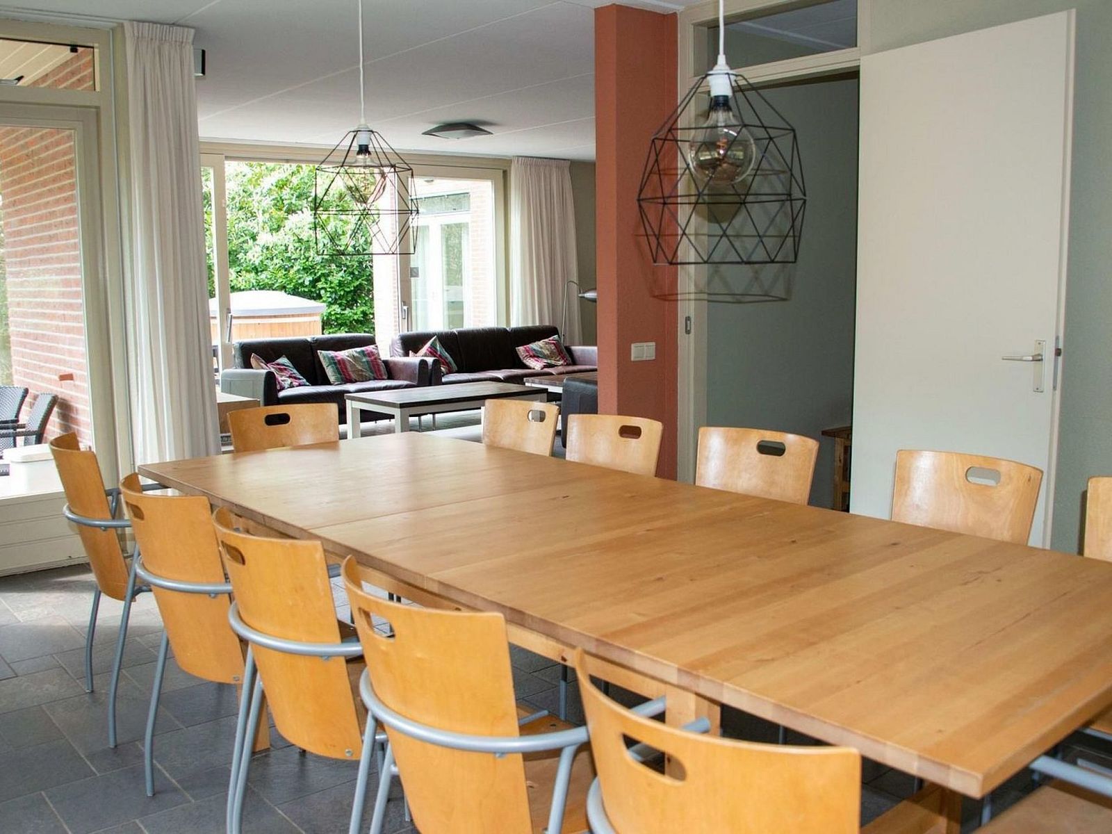 Verblijf 2007147 - Vakantiewoning Zuidwest Drenthe - Vakantiehuis De Wiltzangh - Familiehuis Wellness | 18p
