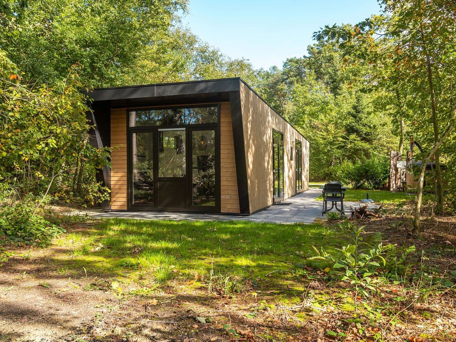 Verblijf 2007155 - Vakantiewoning Zuidwest Drenthe - Vakantiehuis De Wiltzangh - Bosrand Wellness Cabin Premium |