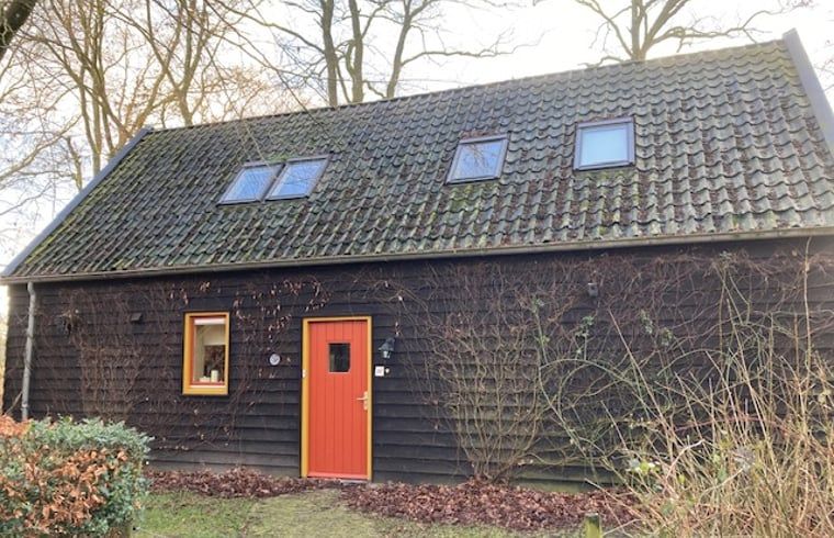 Charmante Eingangstuer eines Ferienhauses in Ruinen, Suedwest-Drenthe.