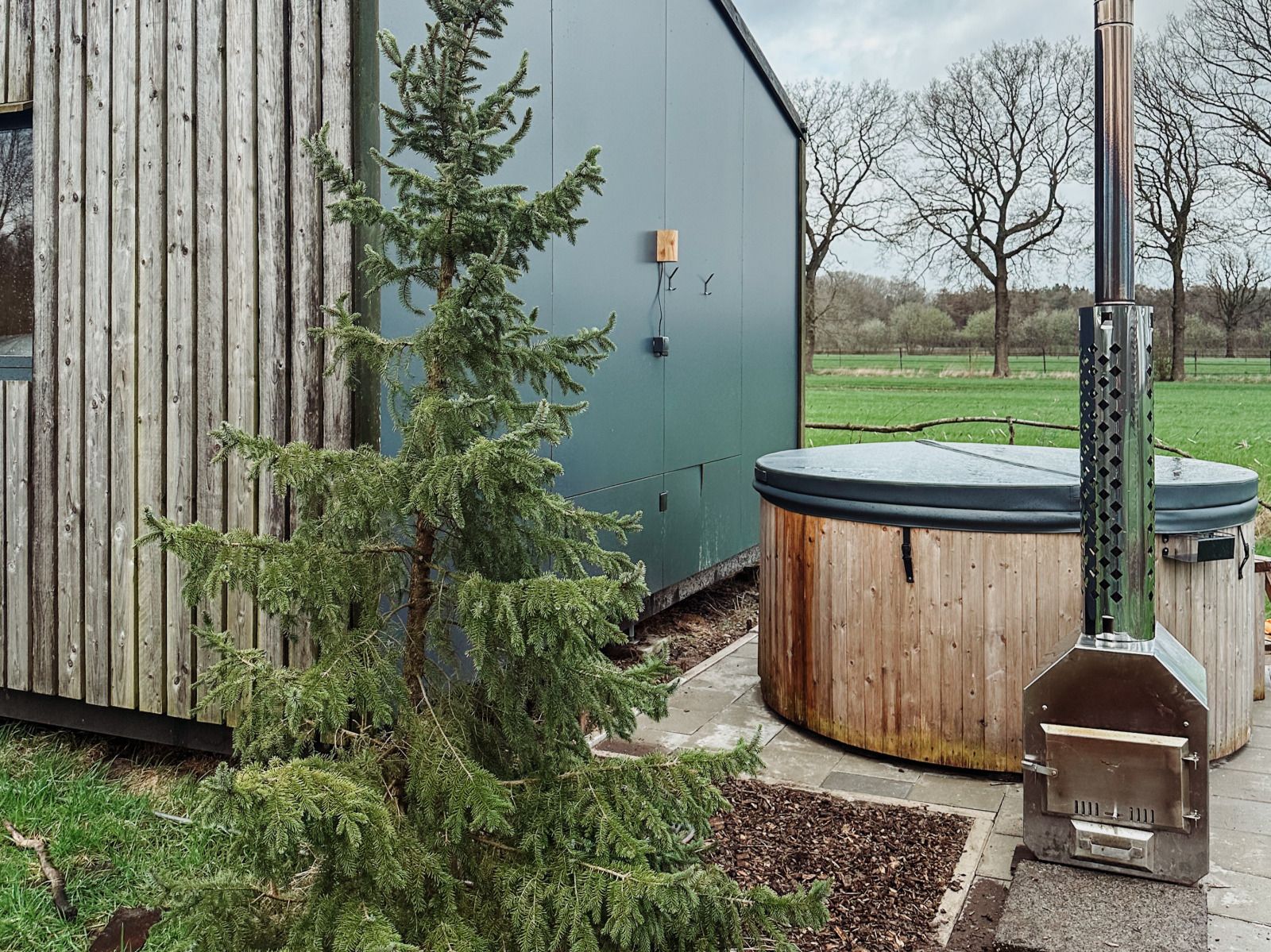 Slaapkamer met stapelbed in vakantiehuis DG1834, Vledder, ideaal voor gezinnen.