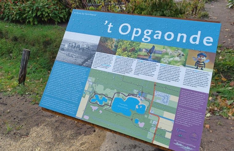 Informatiebord over natuurgebied bij Huisje in Hollandscheveld, Drenthe.