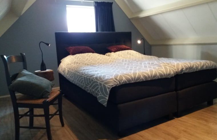 Gezellige zolderkamer in Vakantiehuisje in Hollandscheveld, Zuidwest Drenthe, Drenthe.