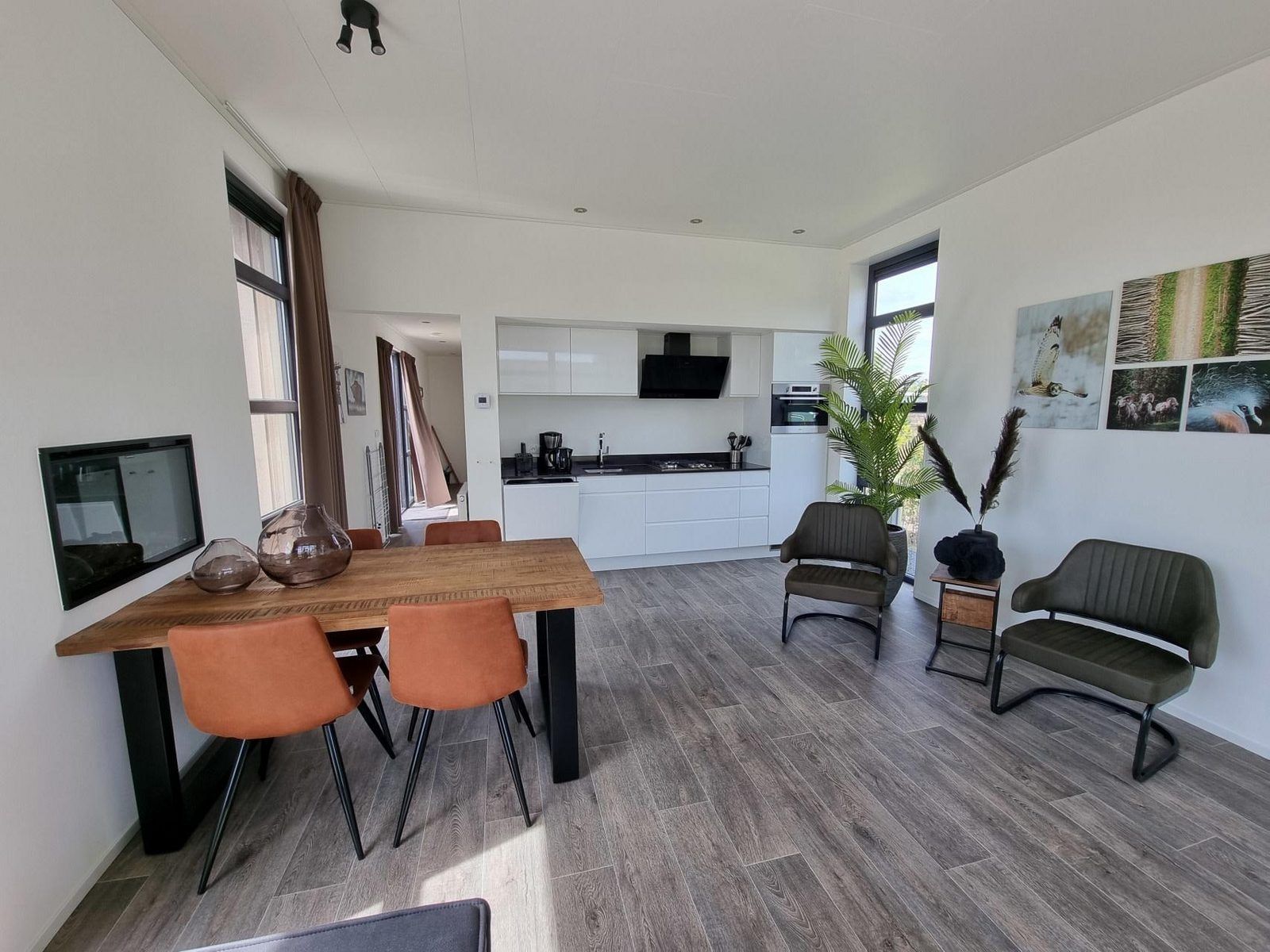 Verblijf 2101187 - Vakantiewoning Oostelijk Flevoland - Cube Maximaal 4