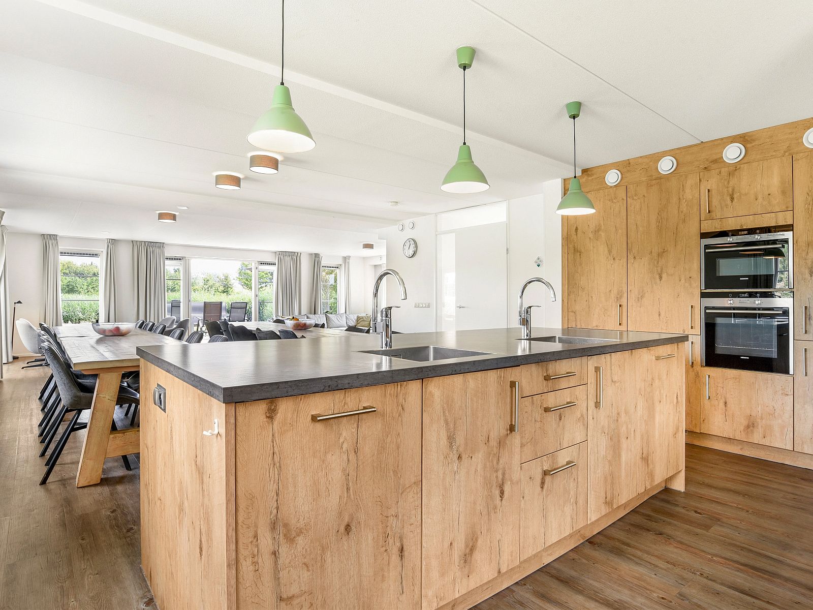 Unterkunft 2101226 - Bungalow Oostelijk Flevoland - Waterparc Veluwemeer | 22-persoons villa | 22L