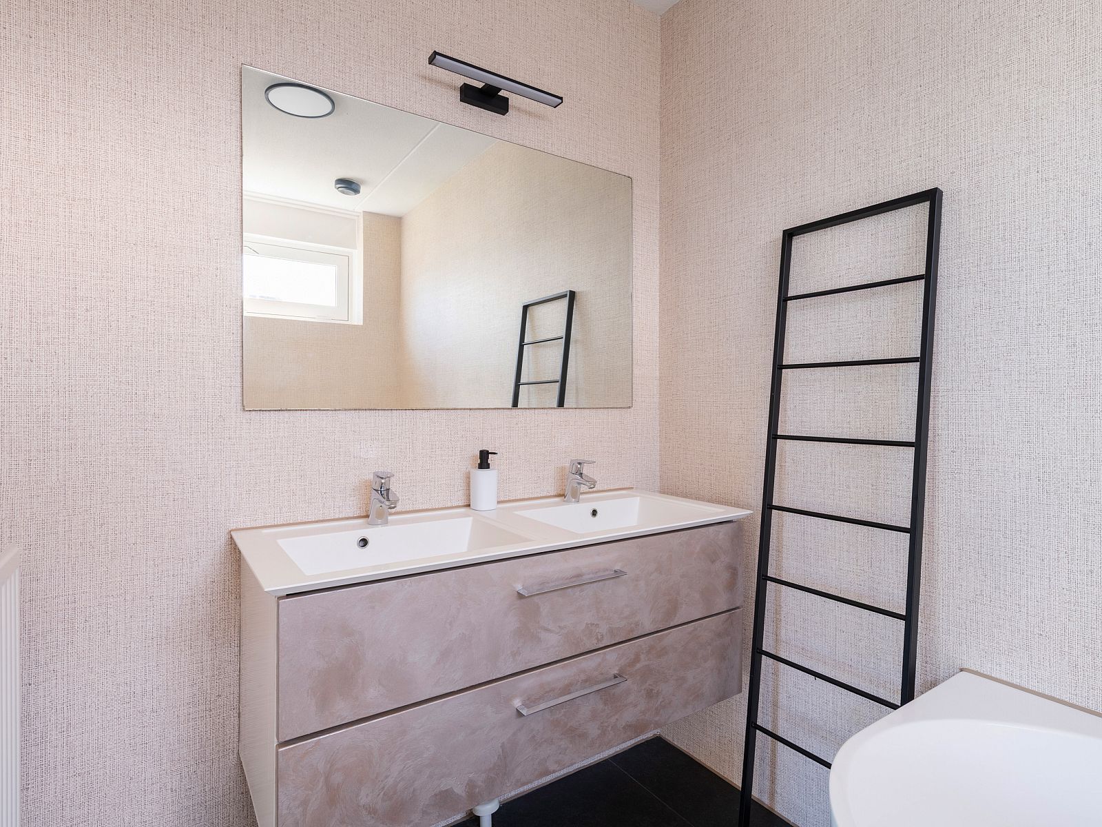 Guest house 210737 - Holiday property Oostelijk Flevoland - Vrijstaande woning in Lelystad