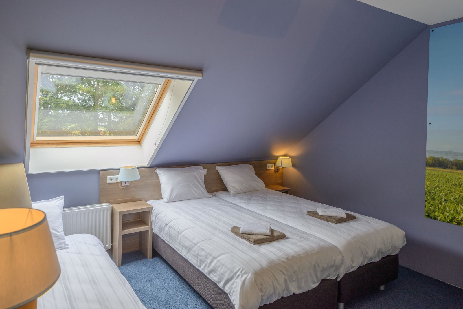 Helles Zimmer im Ferienhaus OV150, Marknesse, mit Blick ins Gruene.