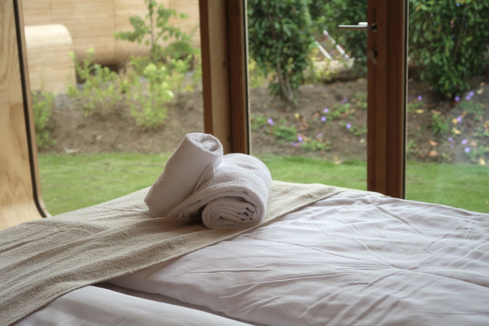 Guest house 2202104 - Holiday property Zuidelijk Flevoland - Wikkelhouse met Ligbad