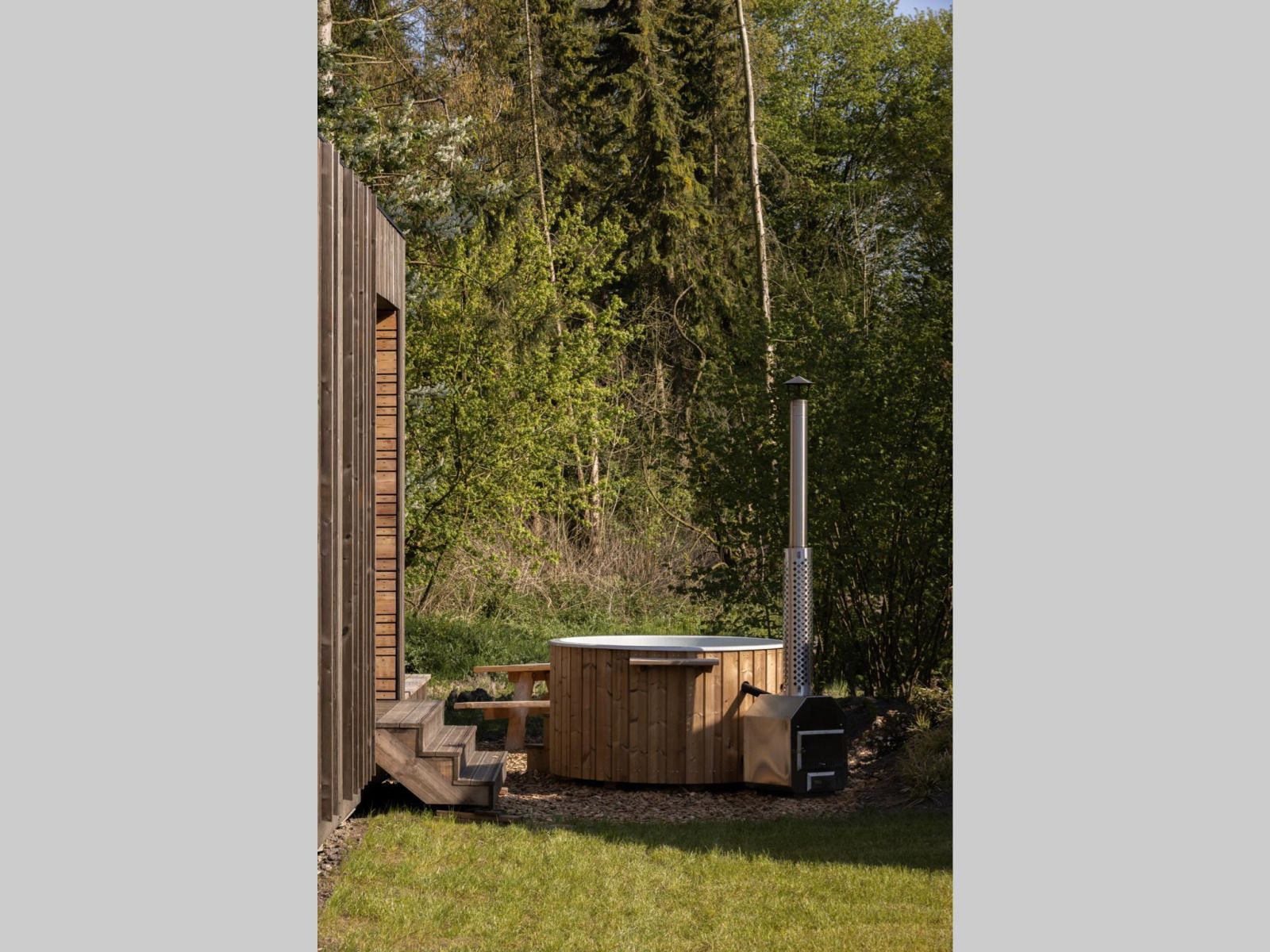 Verblijf 2202136 - Vakantiewoning Zuidelijk Flevoland - Villa Hottub