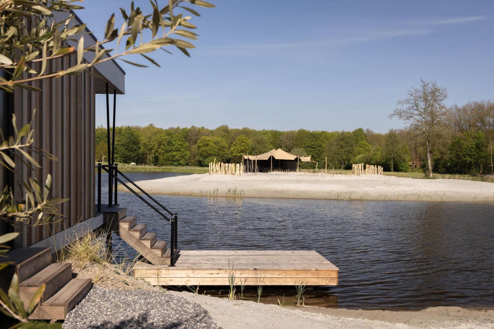 Verblijf 2202139 - Vakantiewoning Zuidelijk Flevoland - Waterlodge Sauna