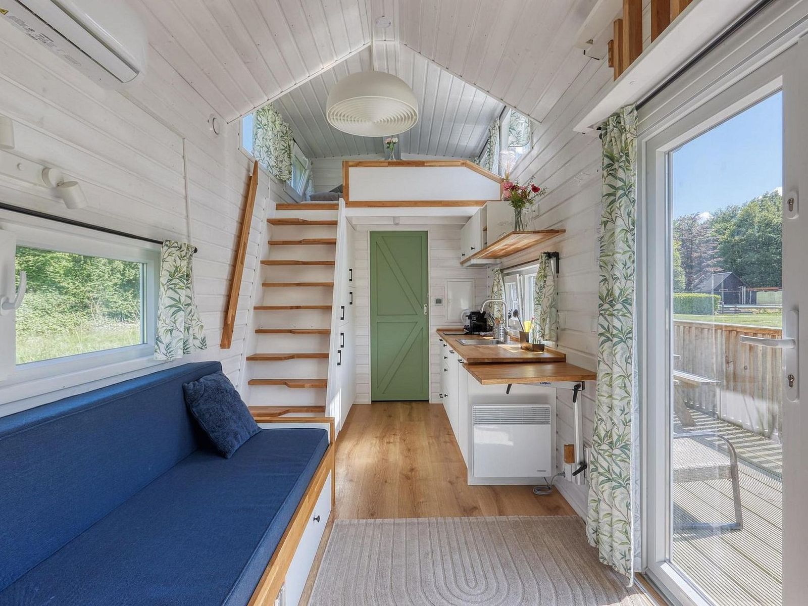 Verblijf 2202165 - Vakantiewoning Zuidelijk Flevoland - Vakantiehuis De Glamping - Trio Tiny Houses & Safaritent | 1
