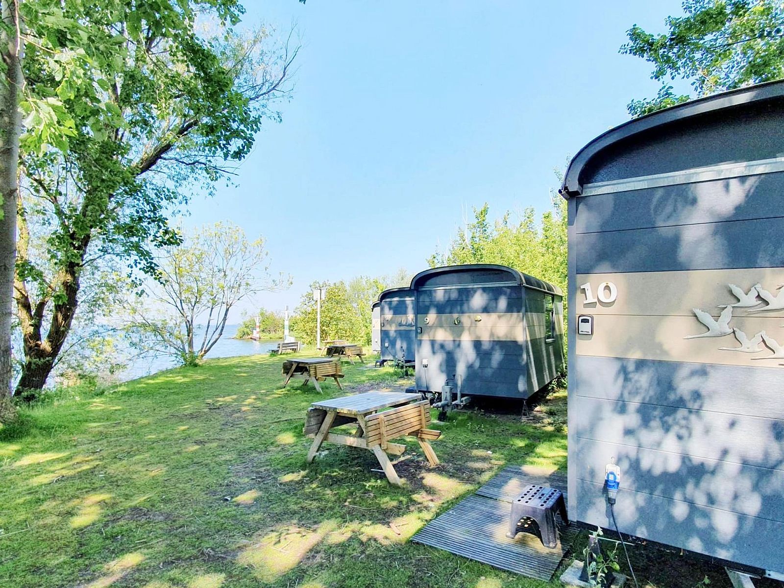 Verblijf 220347 - Vakantiewoning Zuidelijk Flevoland - Tiny Wagon two-person (Nr 7-10),by the water