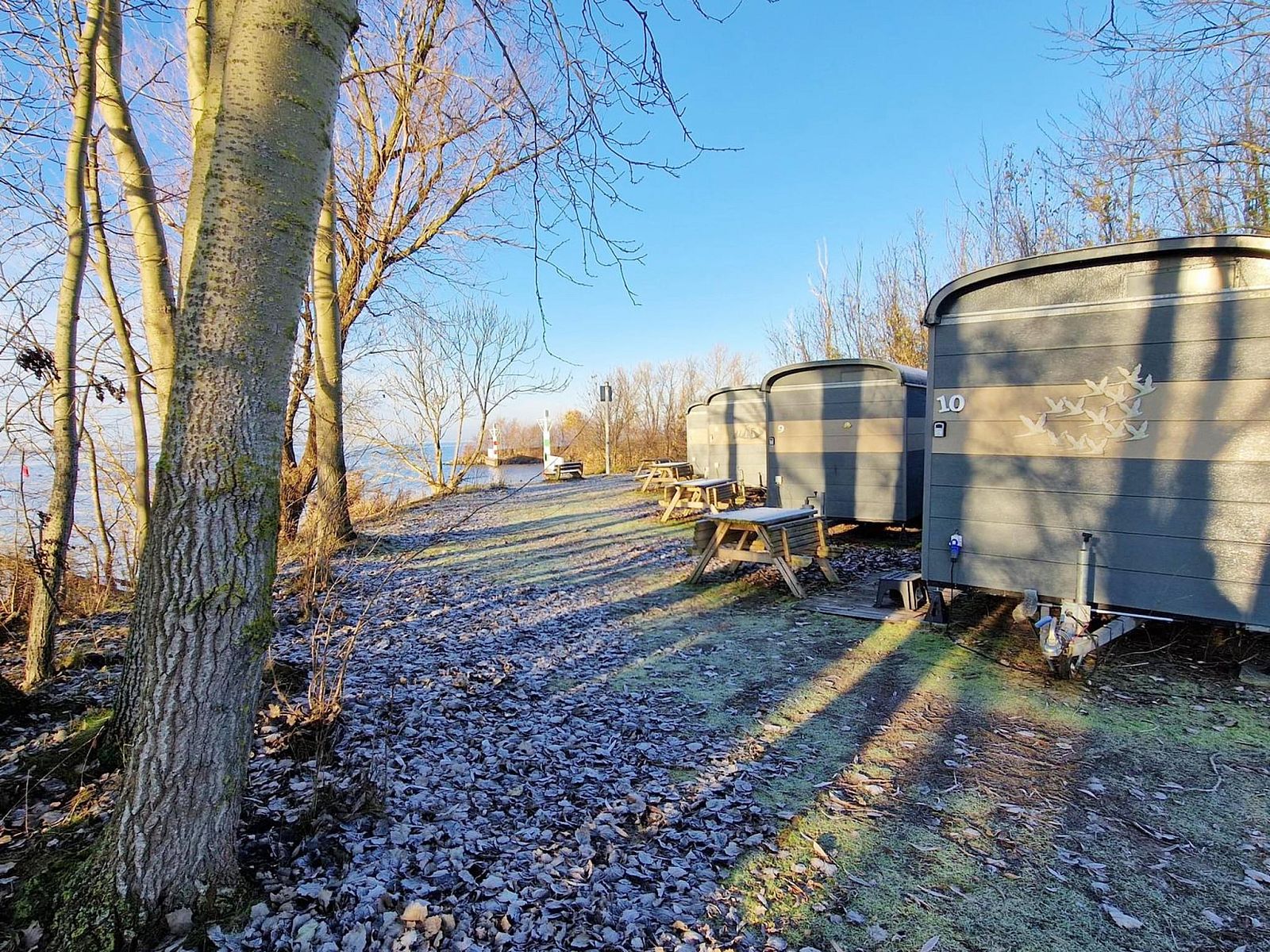 Verblijf 220347 - Vakantiewoning Zuidelijk Flevoland - Tiny Wagon two-person (Nr 7-10),by the water