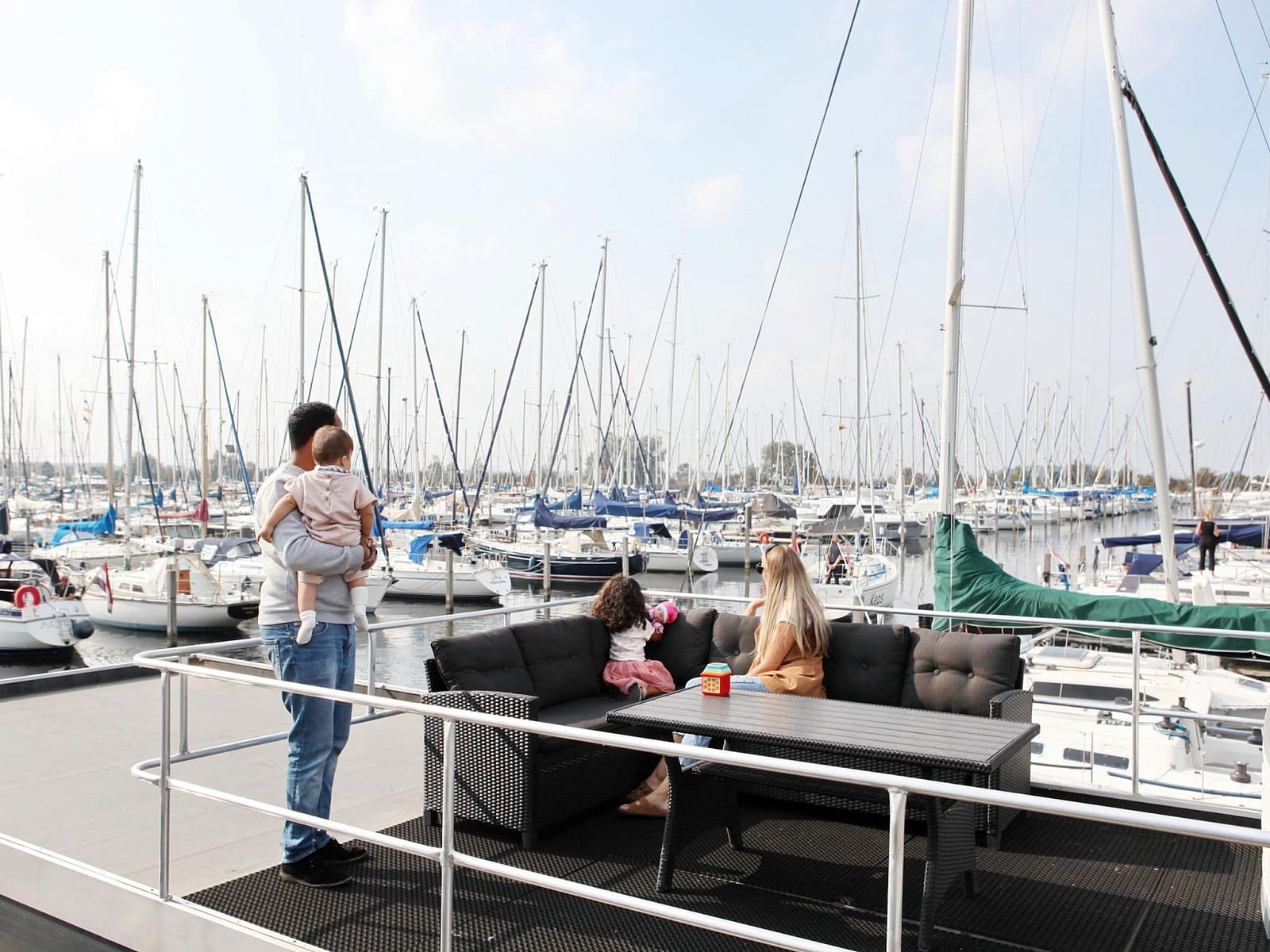 Verblijf 220348 - Boot Zuidelijk Flevoland - Havenlodge with roof terrace and balcony (4-6 pers) Almere