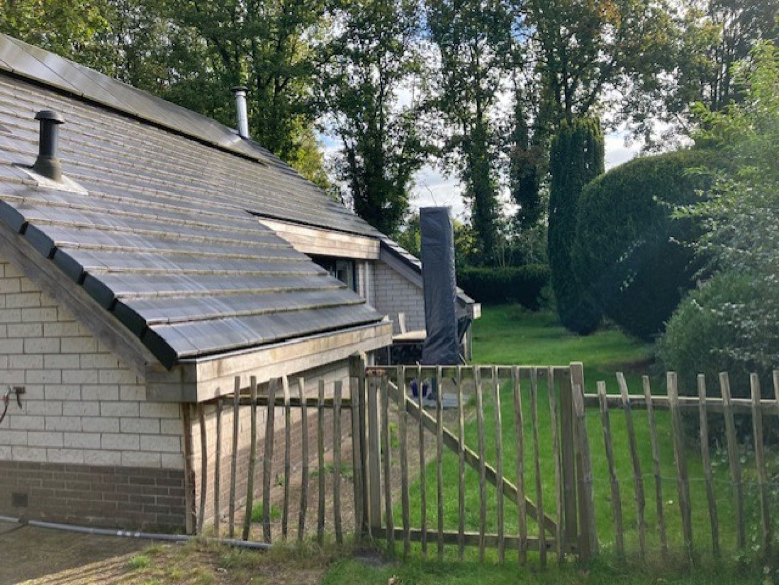 Gemuetliches Schlafzimmer im Ferienhaus FR433, Appelscha, umgeben von friesischen Waeldern.