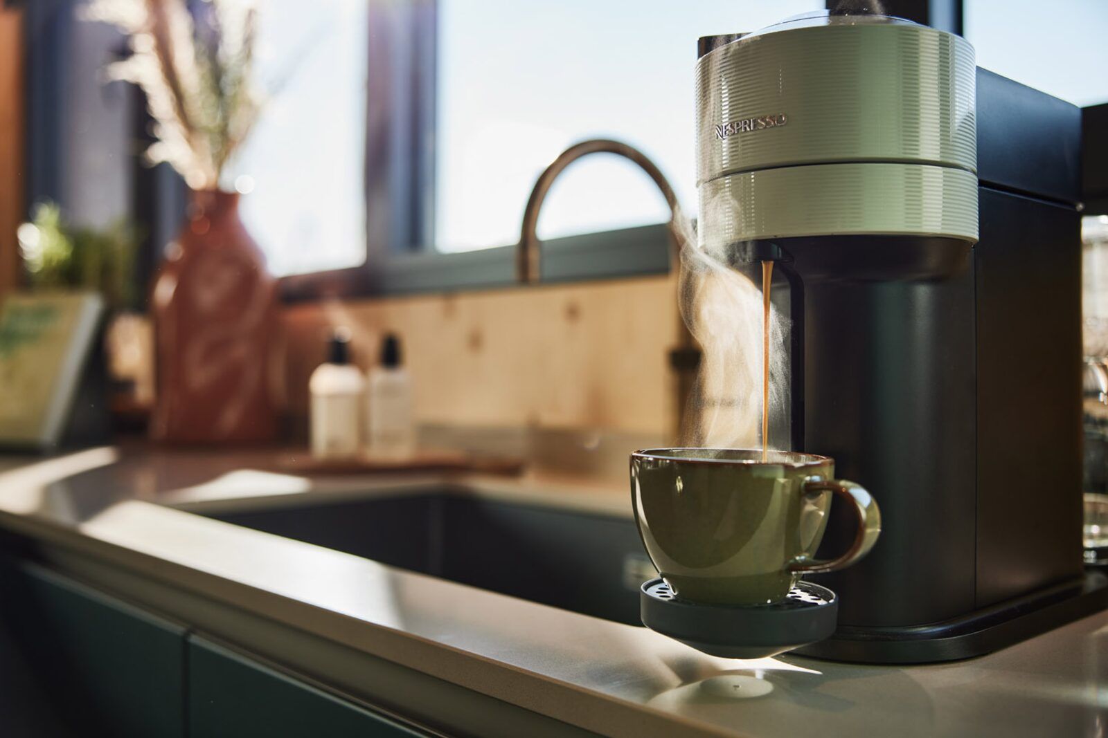 Frischer Kaffee in der Kueche von Unbrick One, Ferienunterkunft in Appelscha, Friesland.