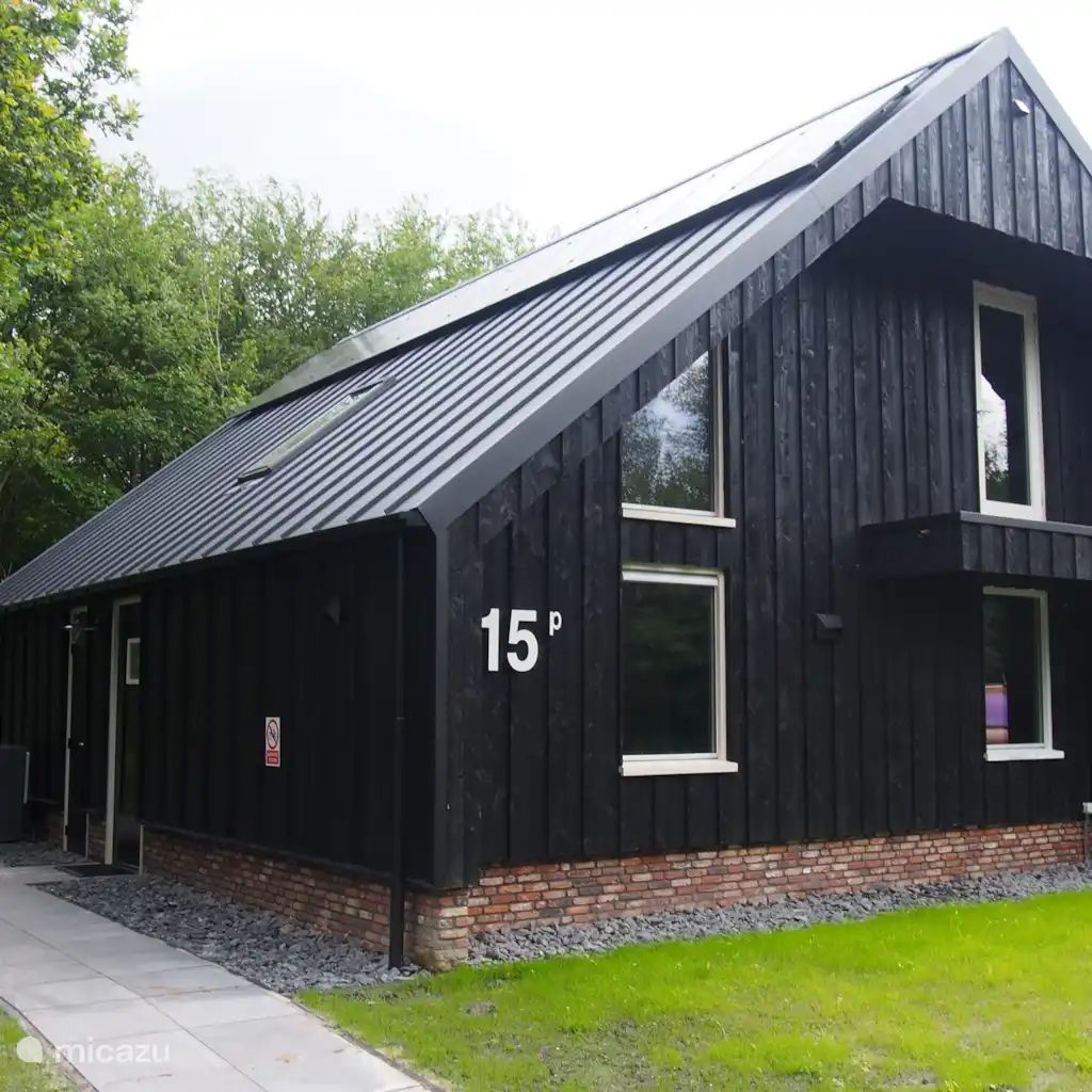 Guest house 231112 - Holiday property Friese bossen - The Black Barn House