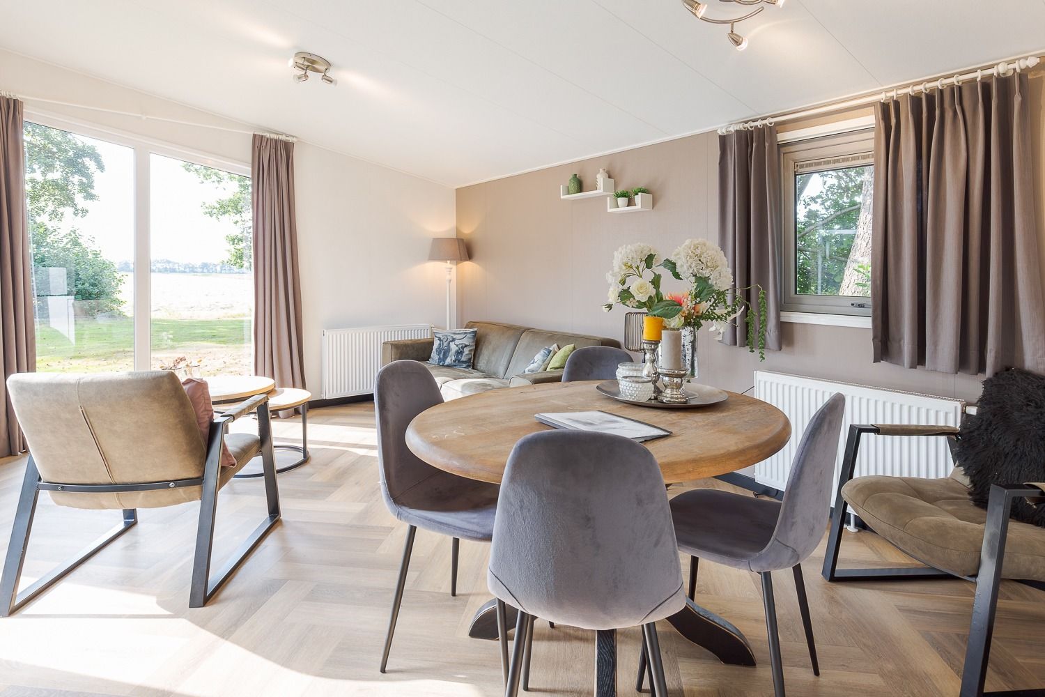 Guest house 231236 - Chalet Friese bossen - Chalet in Oosterwolde