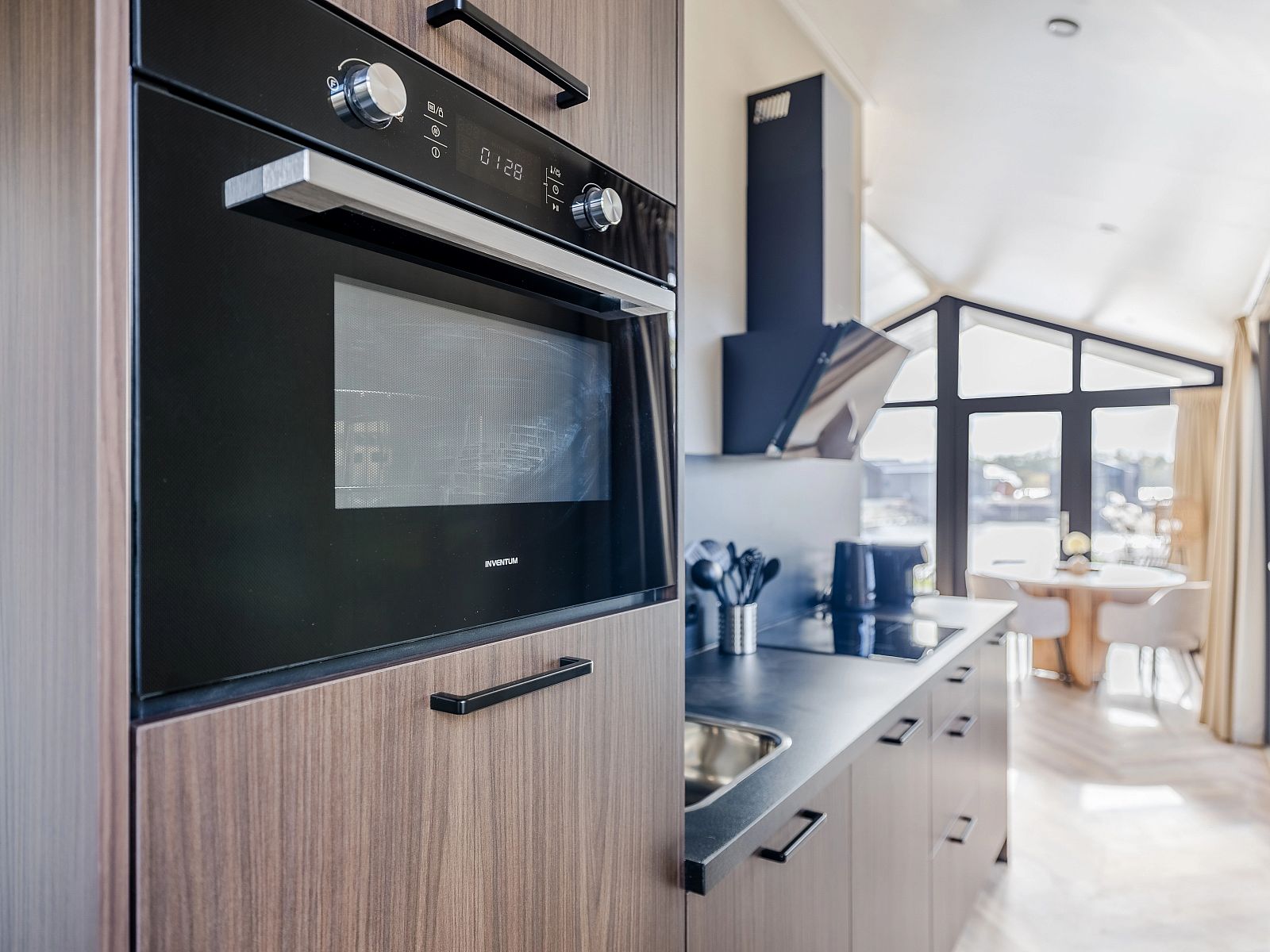 Verblijf 260139 - Bungalow Het Friese platteland - 4-persoons wellness lodge | 4B3