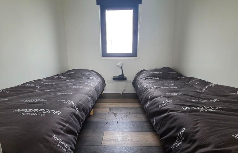 Guest house 260141 - Holiday property Het Friese platteland - Huisje in Easterlittens