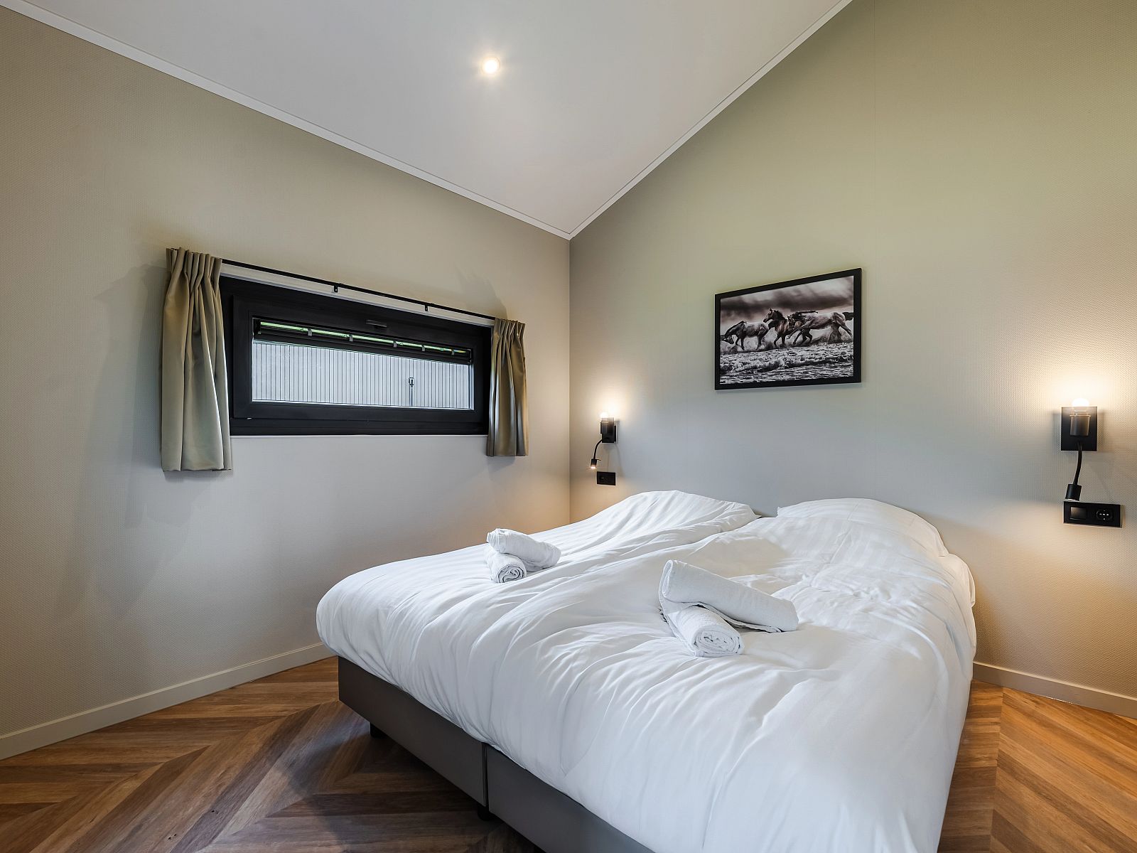 Guest house 260145 - Bungalow Het Friese platteland - 4-persoons wellness lodge | 4B3