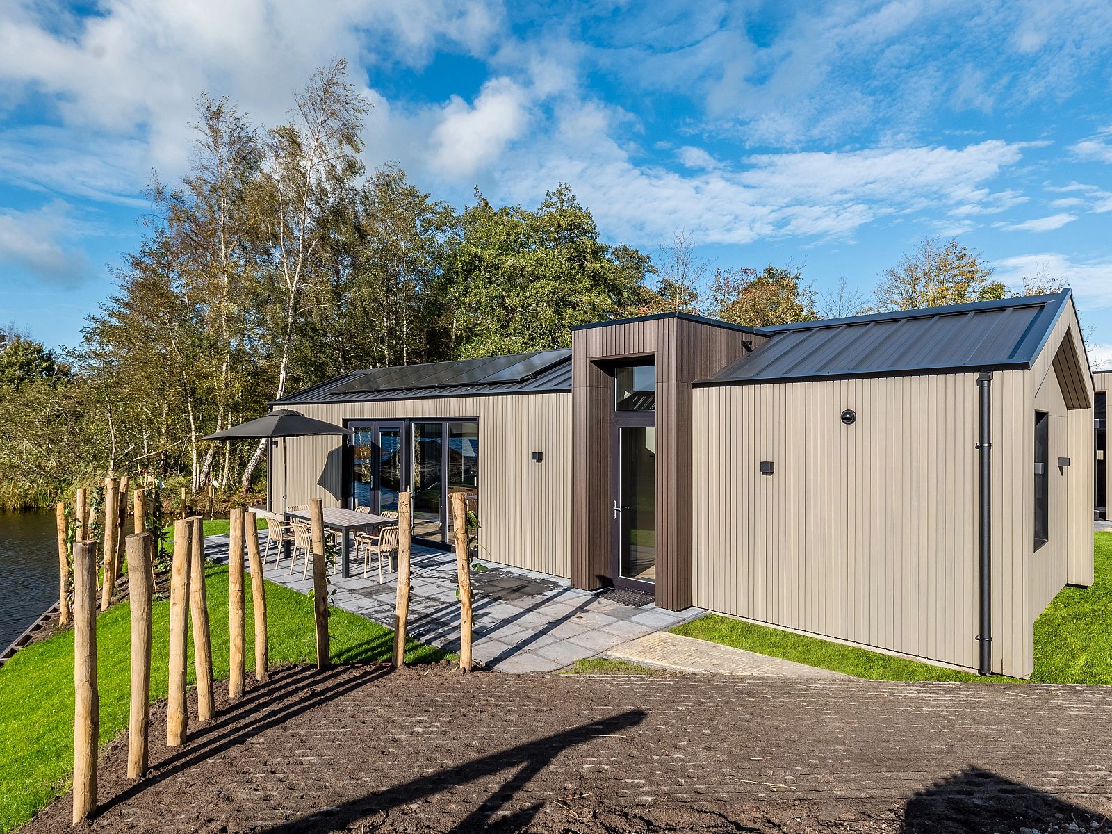 Guest house 260149 - Bungalow Het Friese platteland - 4-6 persoons lodge - Extra toegankelijk | 4-6BT