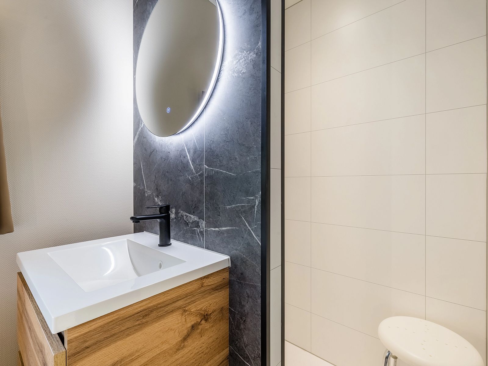 Guest house 260149 - Bungalow Het Friese platteland - 4-6 persoons lodge - Extra toegankelijk | 4-6BT