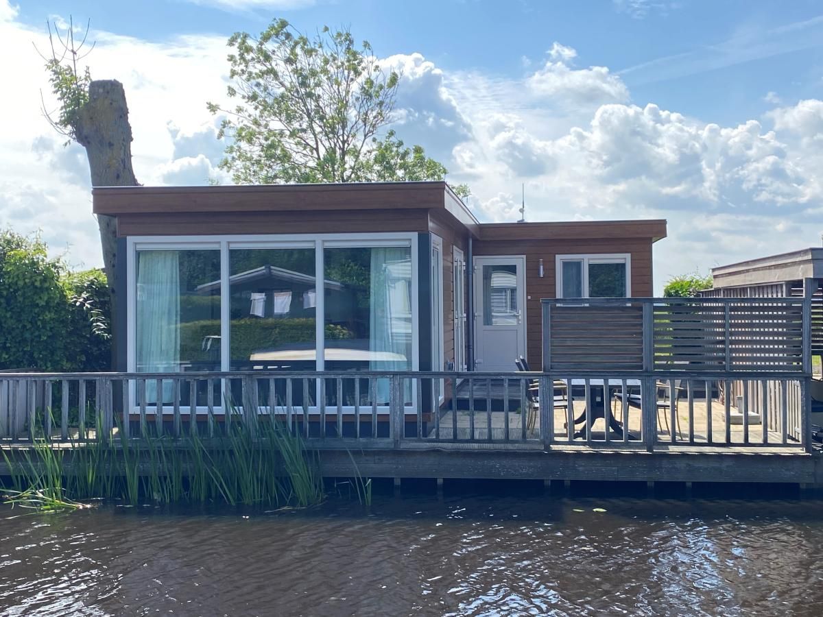 Guest house 2612018 - Chalet Het Friese platteland - Sluisje 55