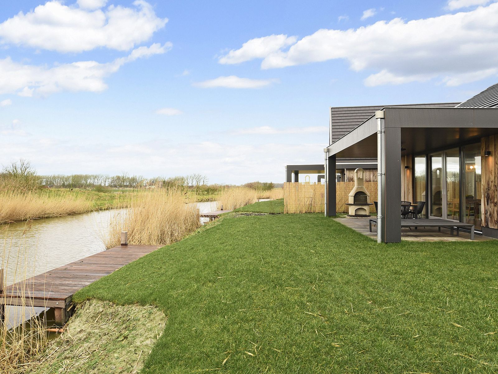 Verblijf 2613301 - Bungalow Het Friese platteland - 4-persoons woning | 4L