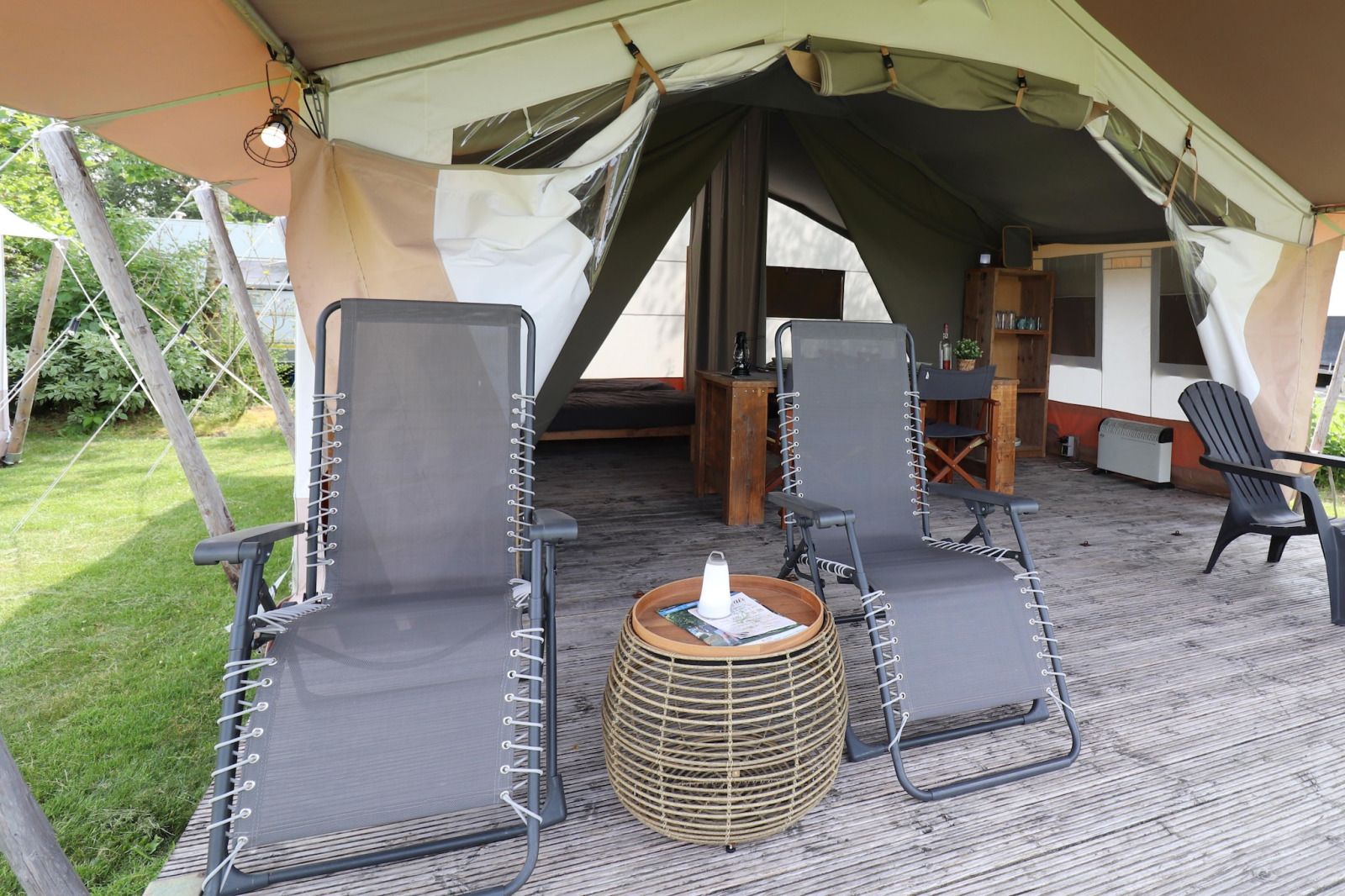 Unterkunft 2615003 - Zelthaus Het Friese platteland - Safaritent «''Noflik"»