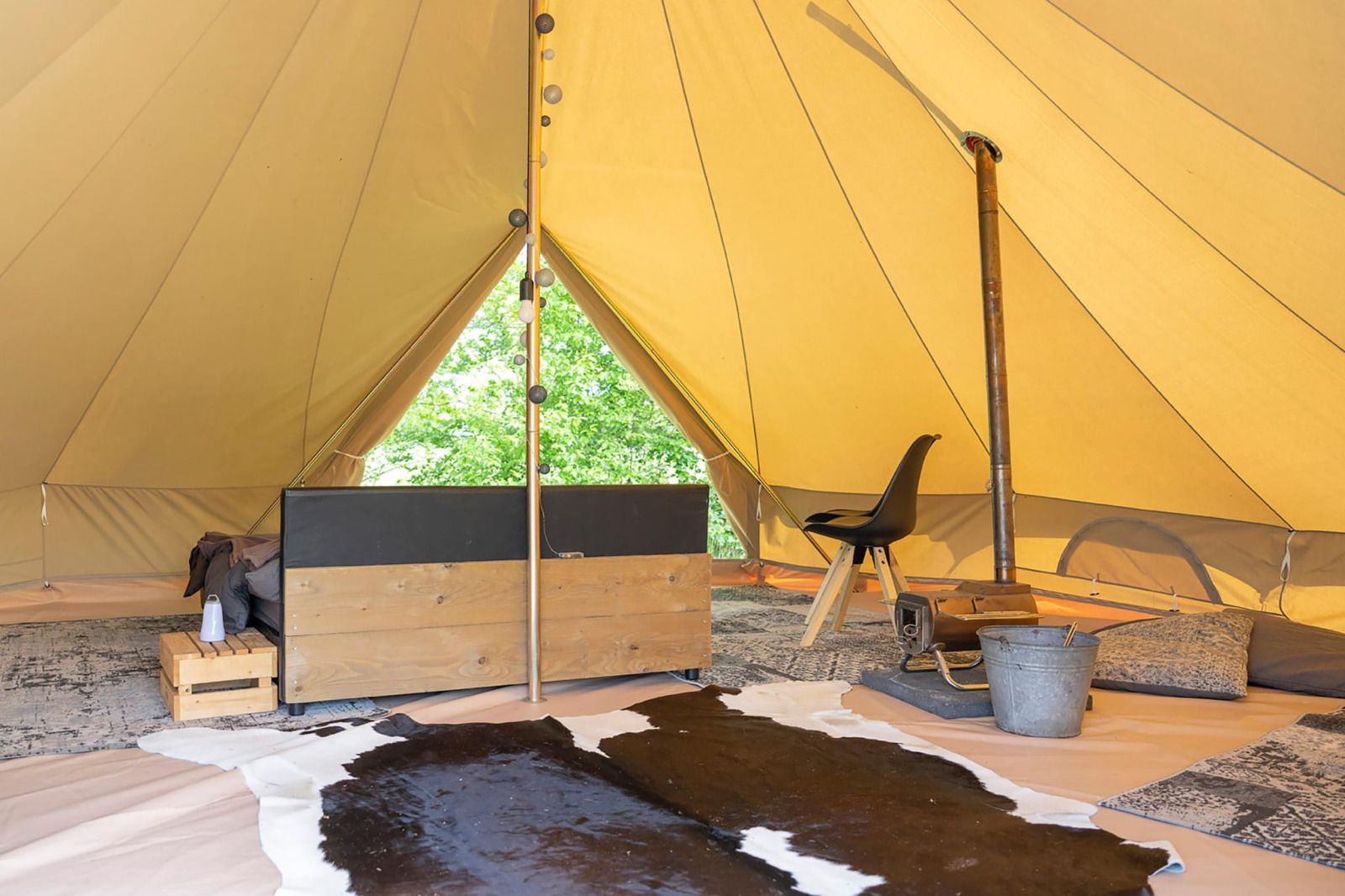 Unterkunft 2615006 - Zelthaus Het Friese platteland - «Twee Glamour tenten "Kreas" en "Smuk" naast elkaar»